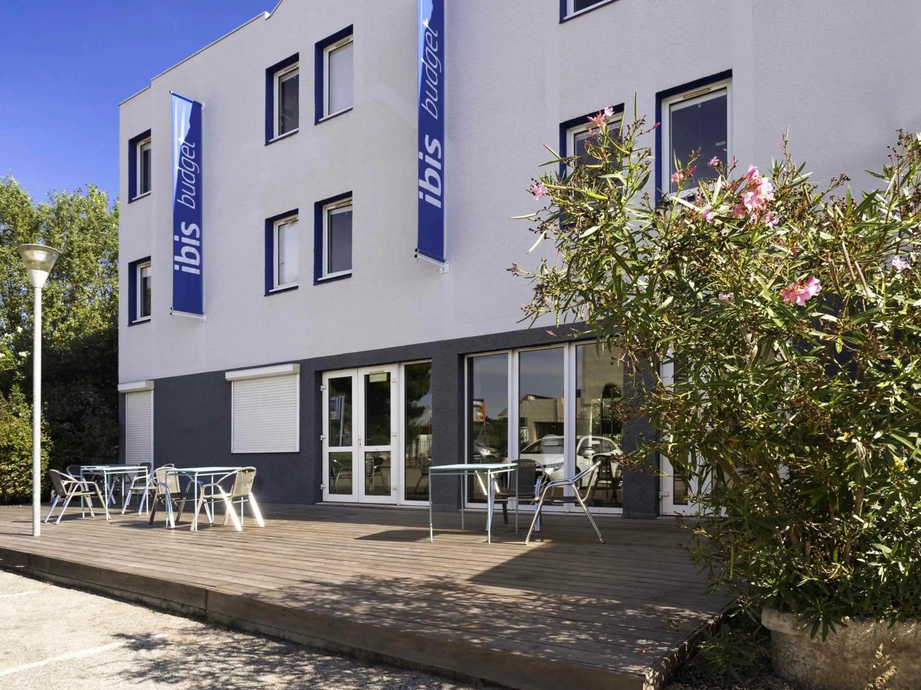 Property building in ibis budget Arles Sud Fourchon Property building in ibis budget Arles Sud Fourchon