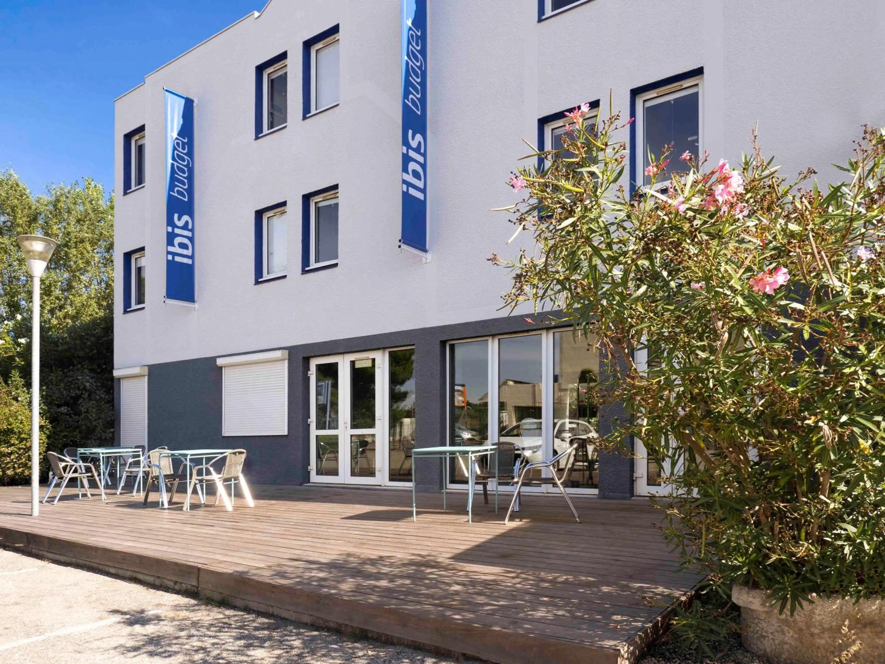 Property building in ibis budget Arles Sud Fourchon