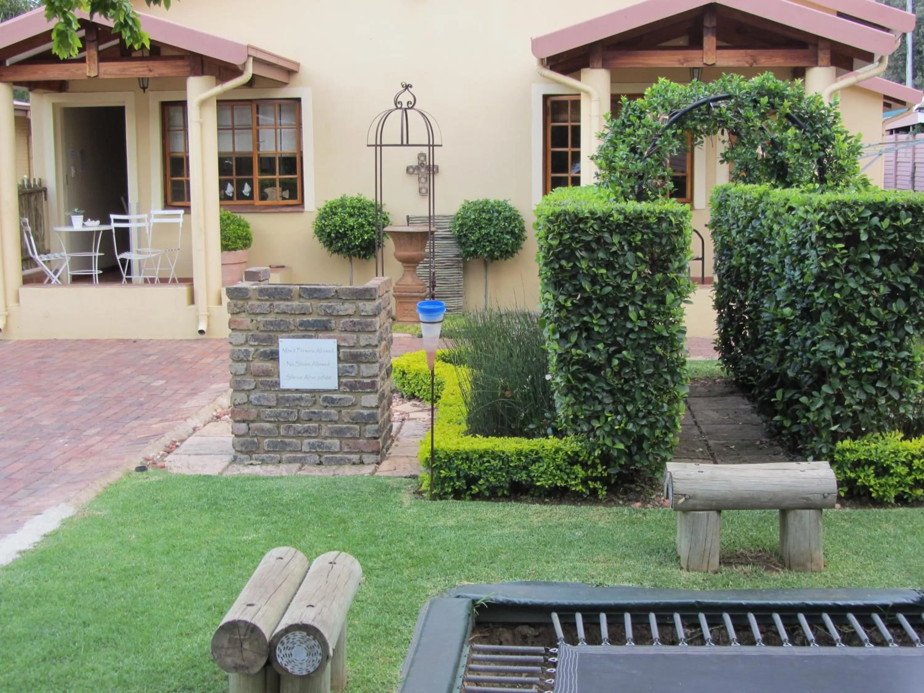 BBQ facilities in Ciara Guesthouse