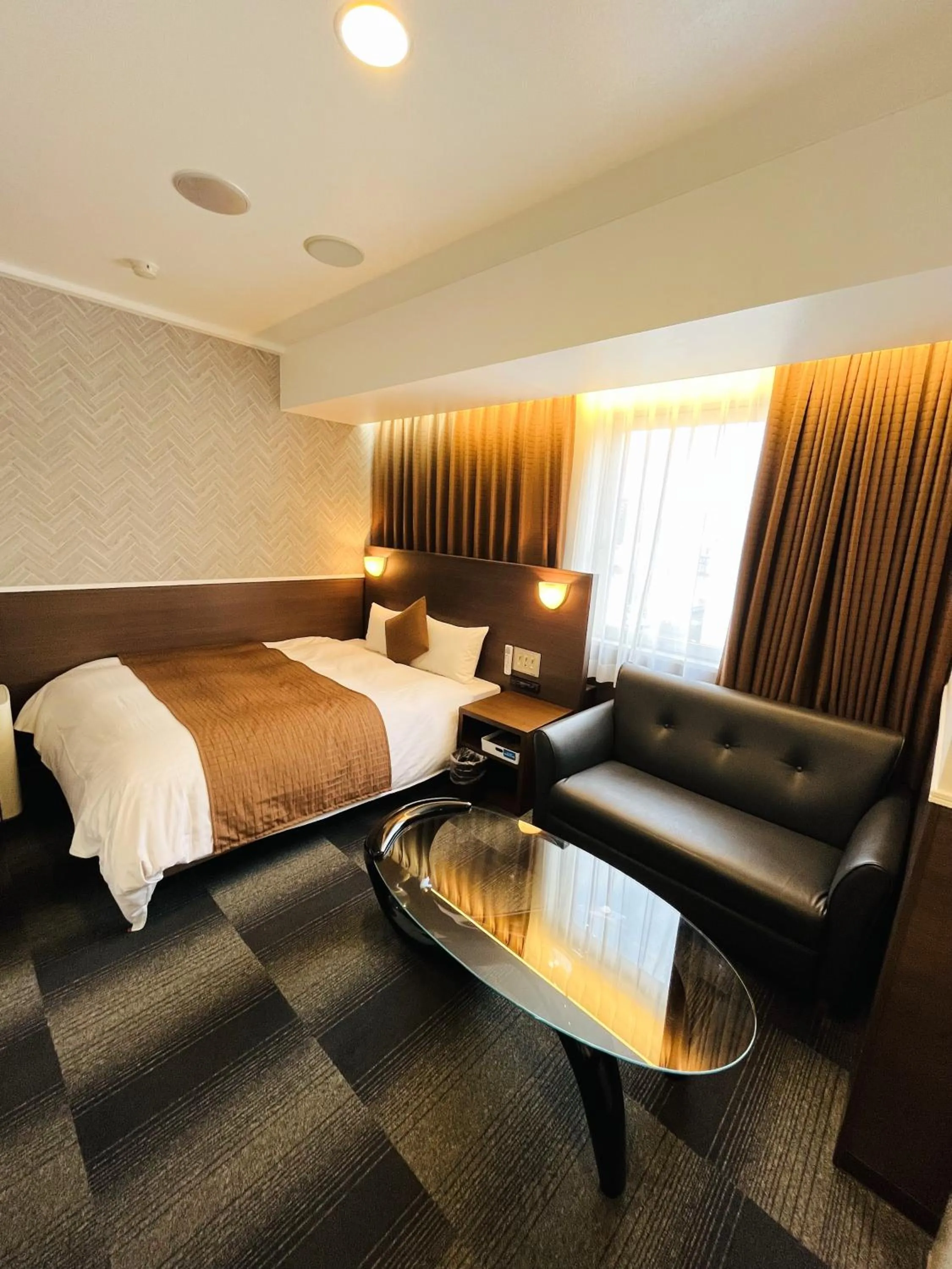 Double Room in Sejour Inn Nagarekawa