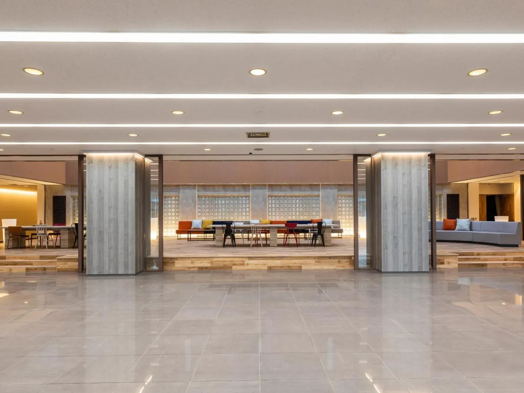 Lobby or reception in Tosei Hotel & Seminar Makuhari Lobby or reception in Tosei Hotel & Seminar Makuhari