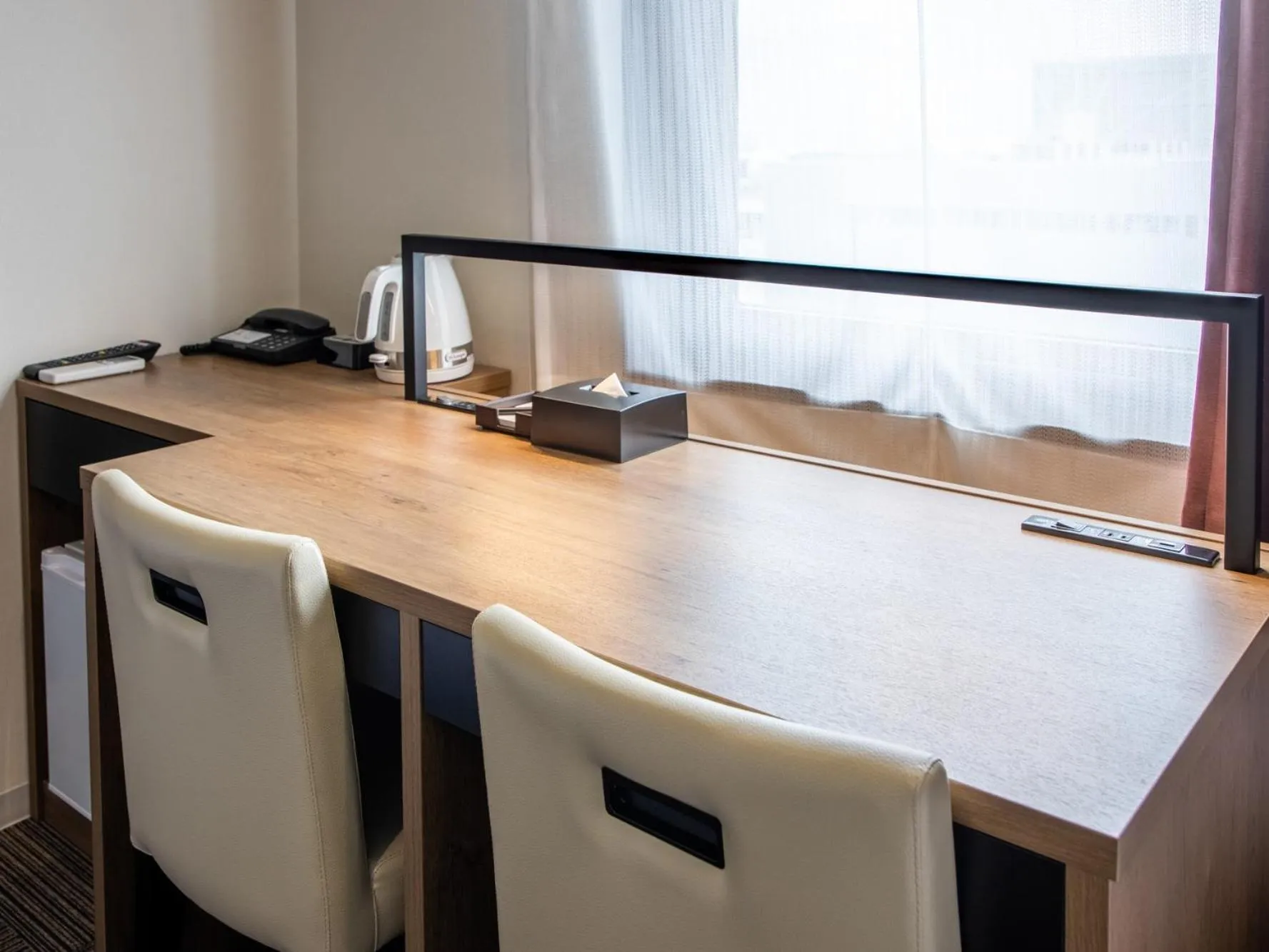 hair dresser in Tosei Hotel & Seminar Makuhari