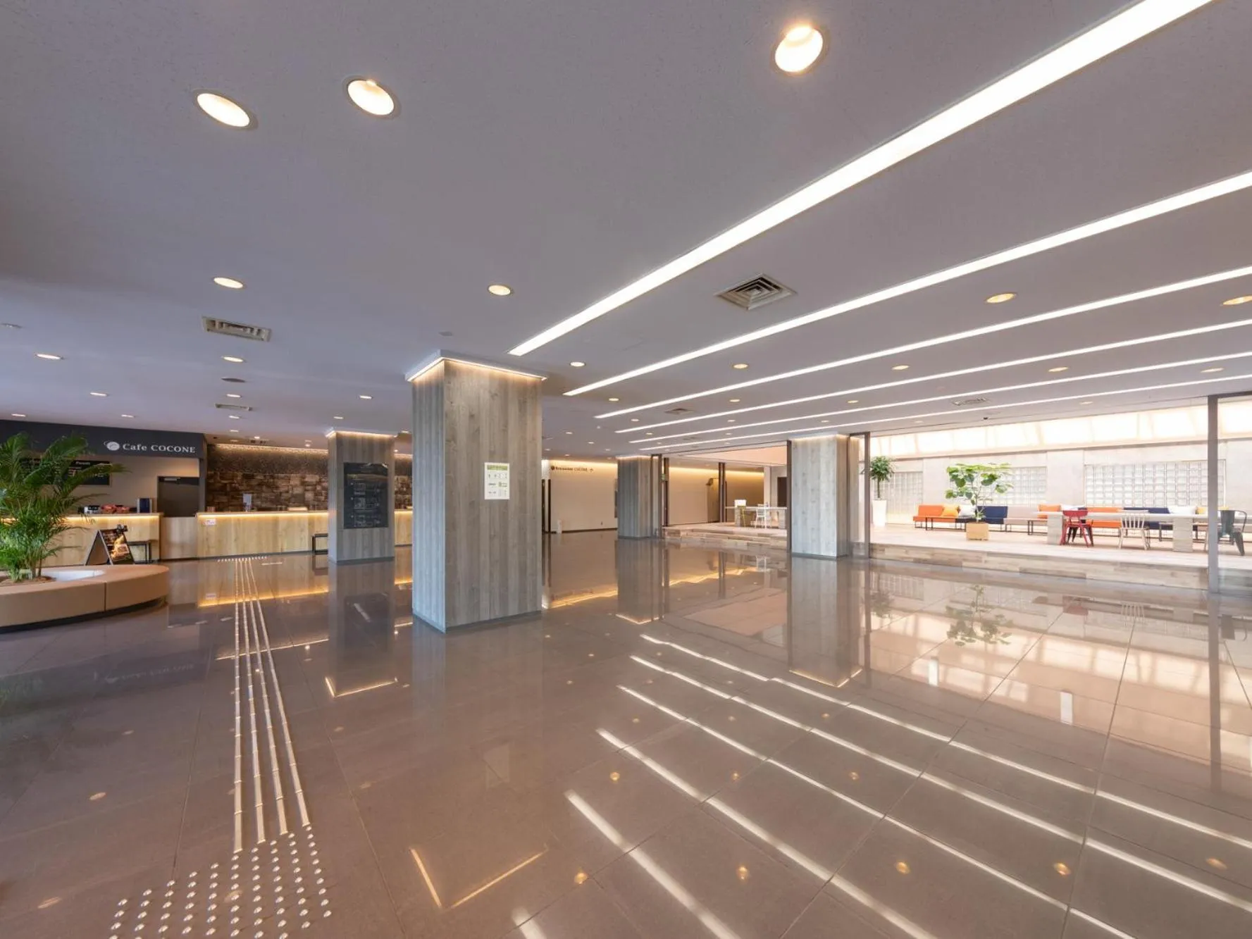 Lobby or reception in Tosei Hotel & Seminar Makuhari