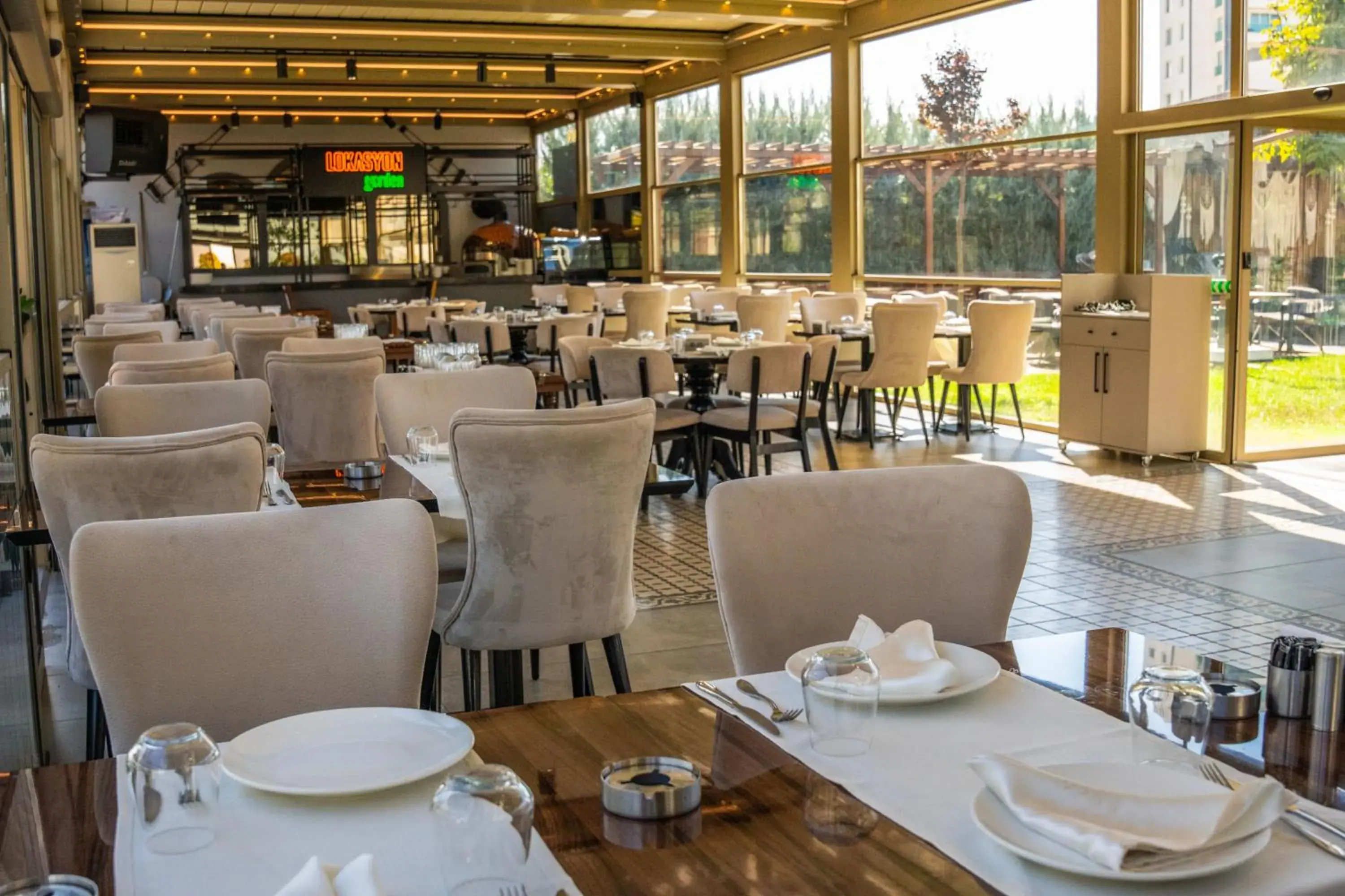 Restaurant/places to eat in Anemon Kent Diyarbakır Otel Restaurant/places to eat in Anemon Kent Diyarbakır Otel