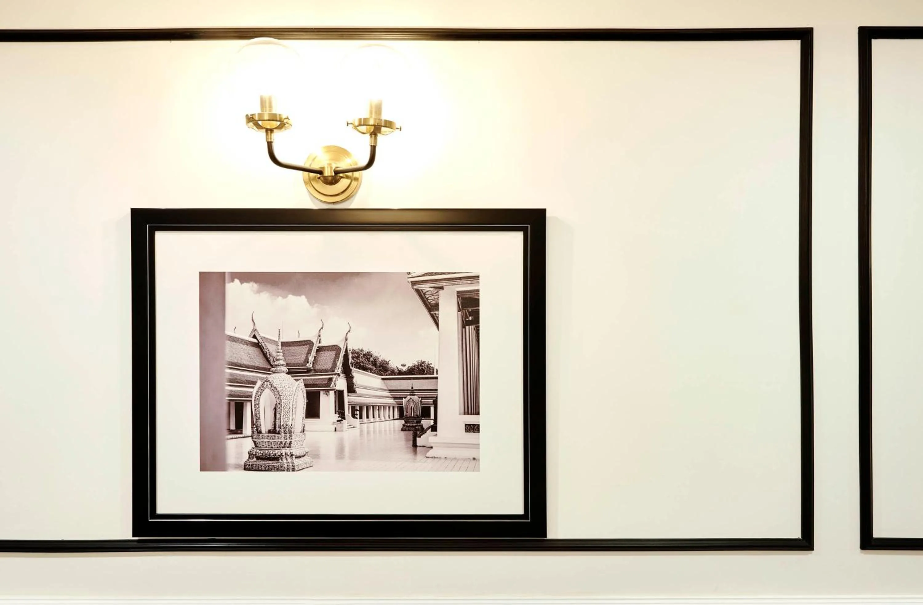 Property building in Villa De Pranakorn