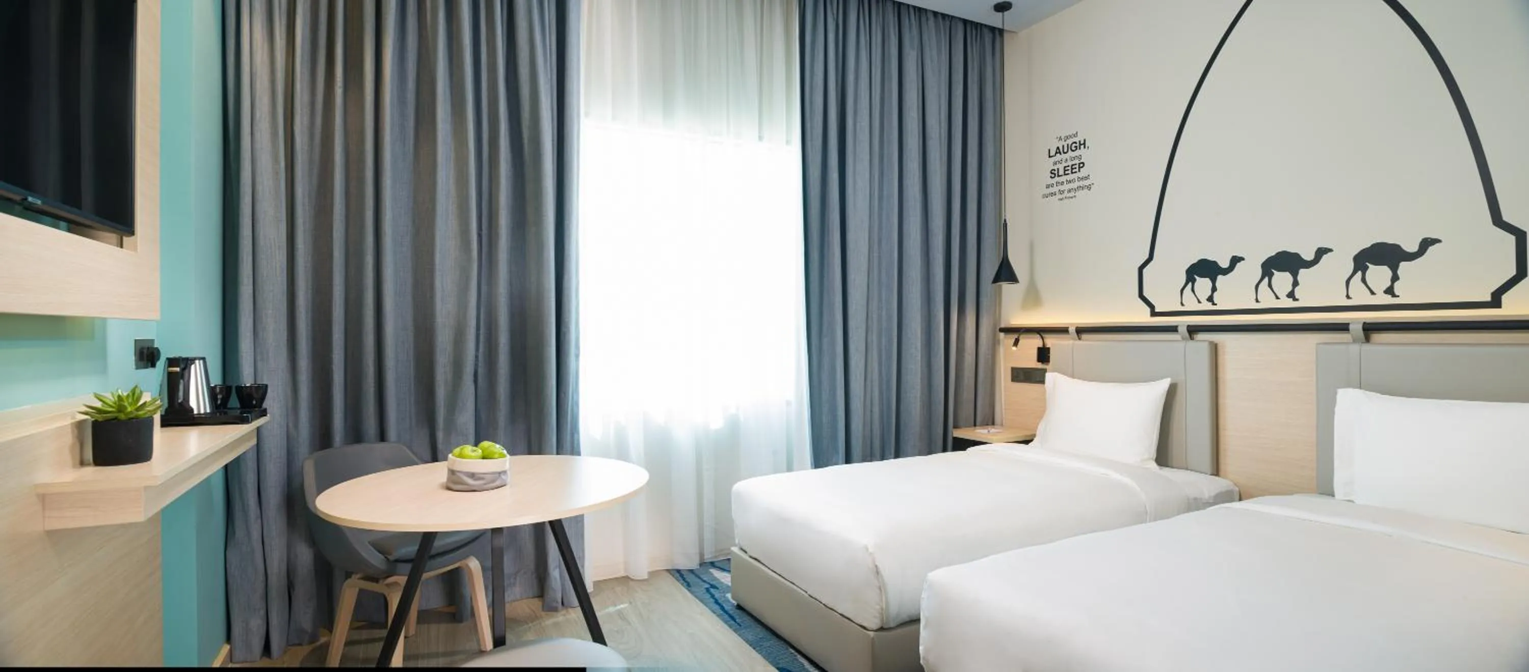 Bedroom, Bed in Swiss-Belinn Airport Muscat Oman