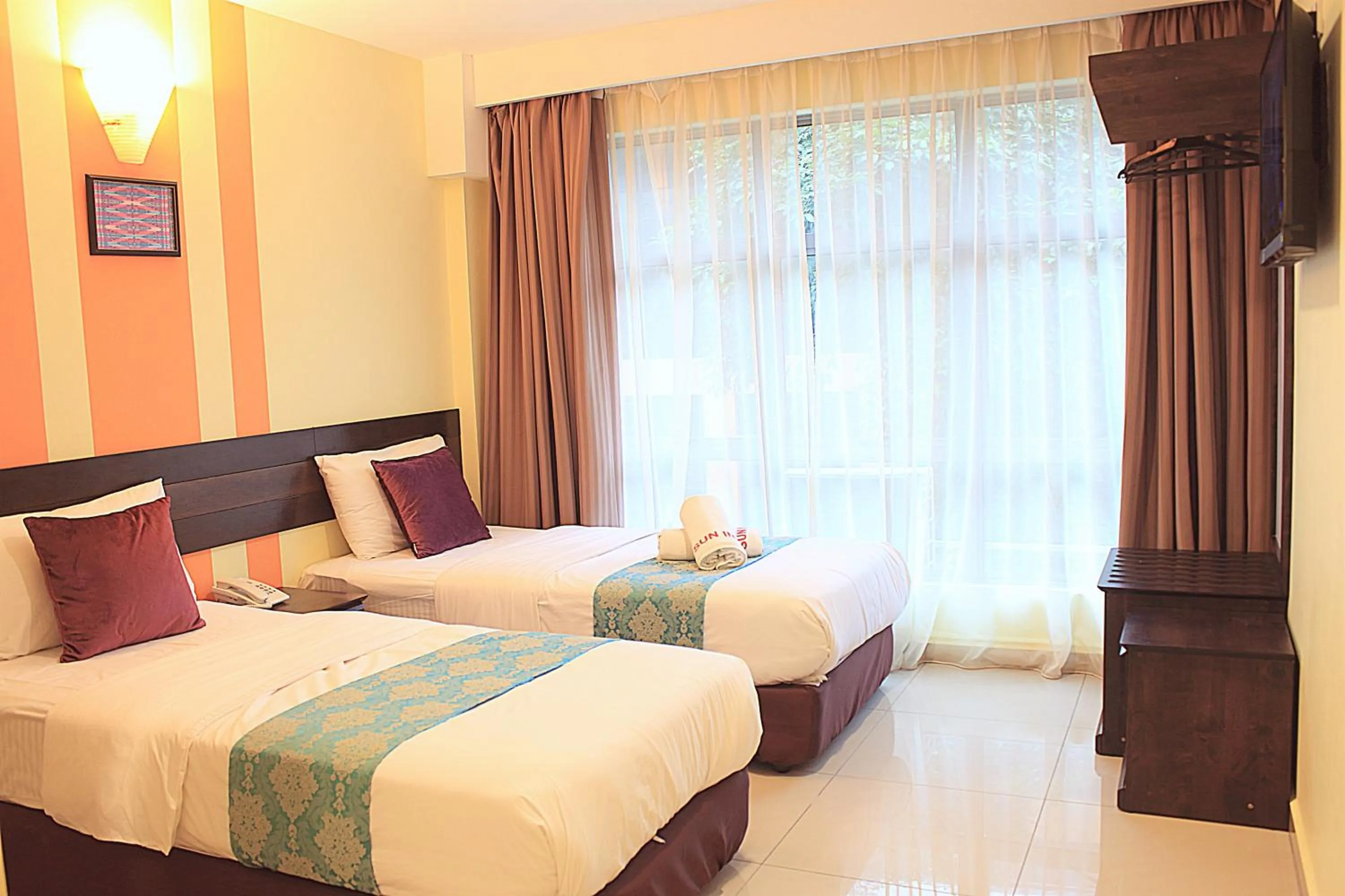 Bed in SUN INNS PERMAS JAYA