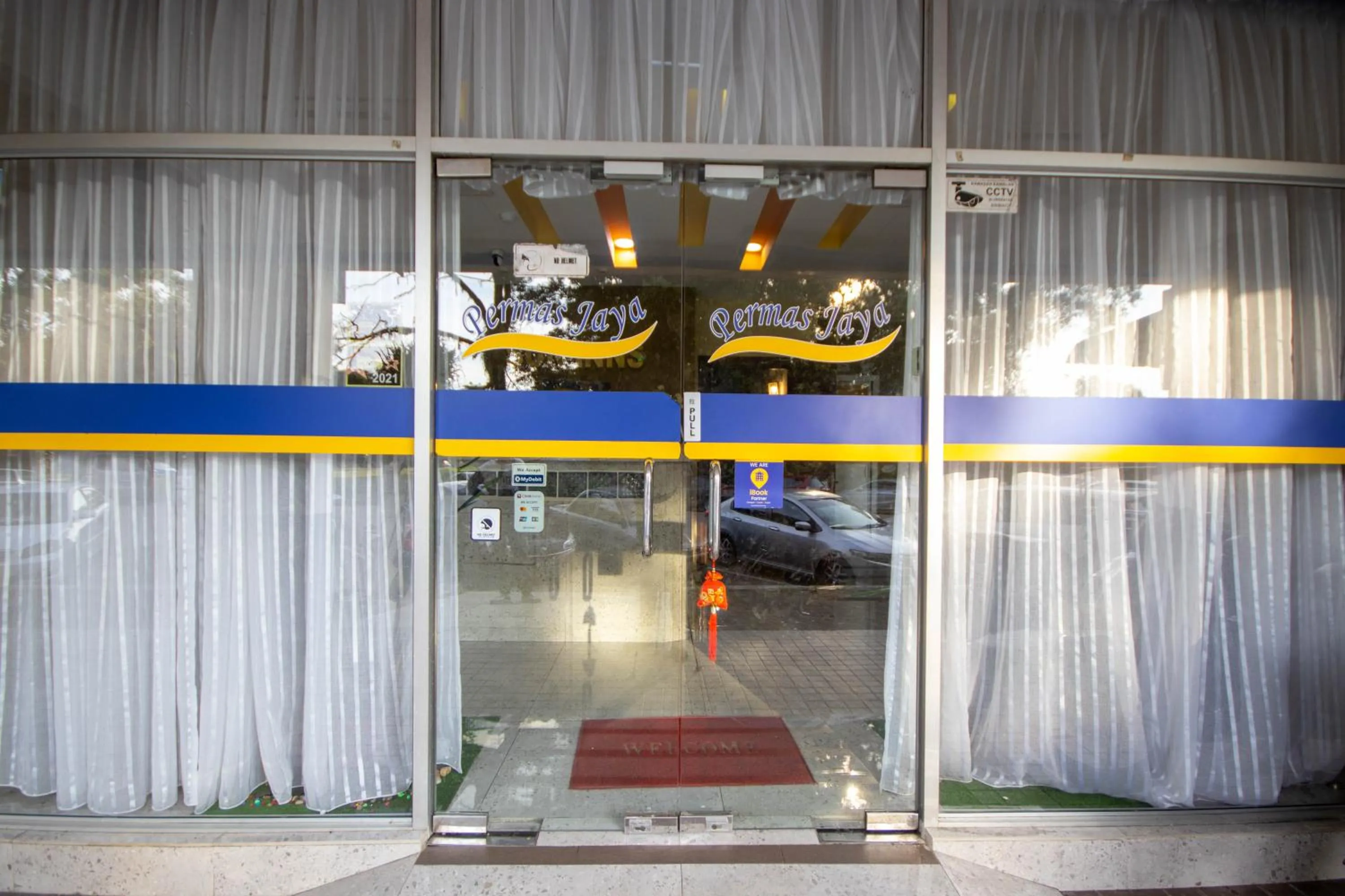 Facade/entrance in SUN INNS PERMAS JAYA