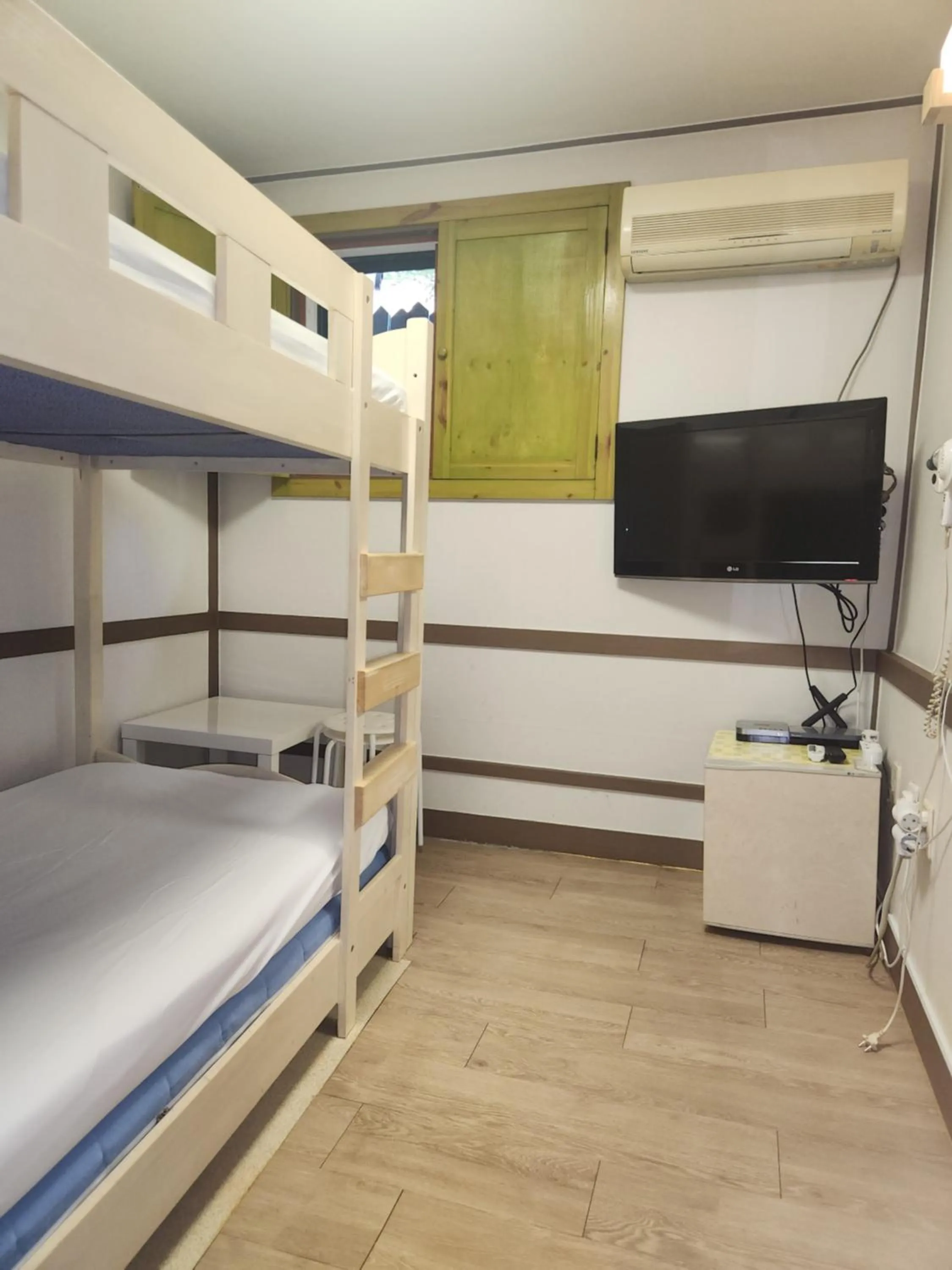 Bed in Hangeul Guesthouse