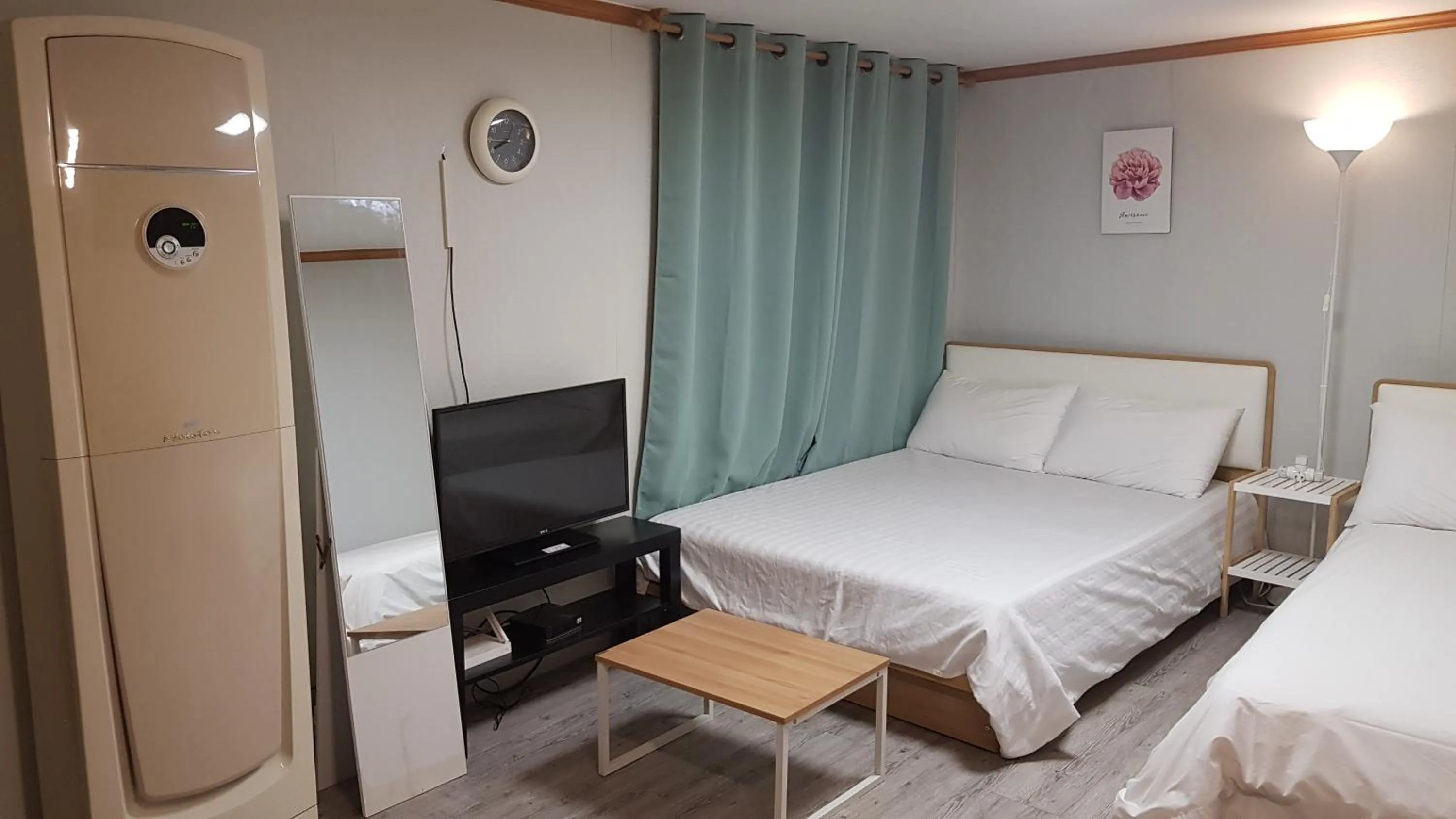 Bed in Hangeul Guesthouse