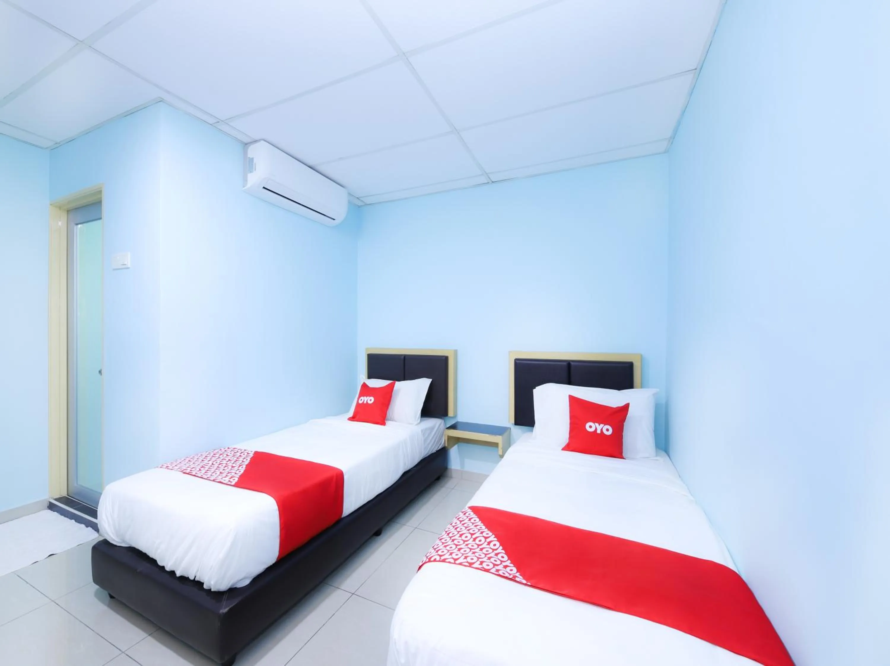 Standard Twin Room in OYO 89842 Hotel 22, Northport