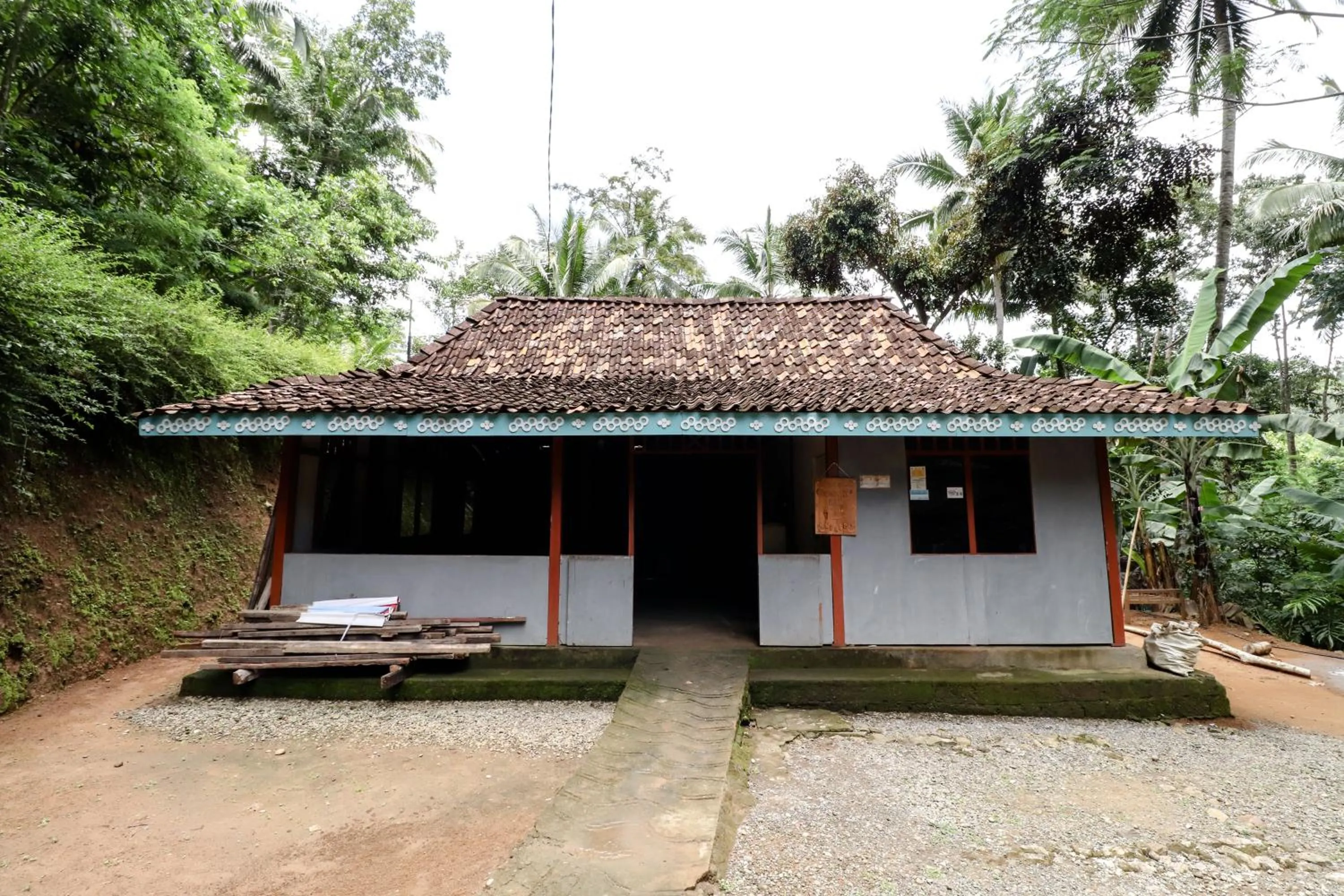 Property building in Iran Homestay