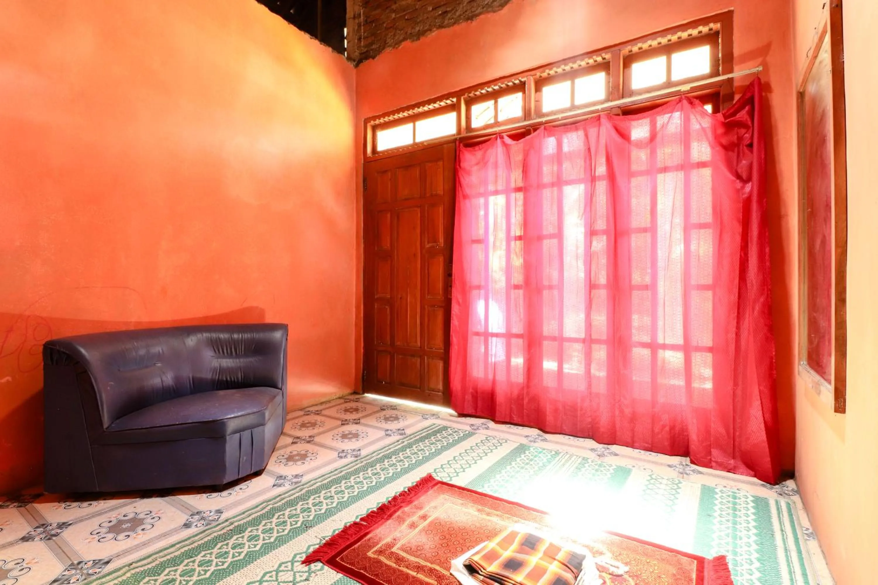 Place of worship, Bed in Iran Homestay