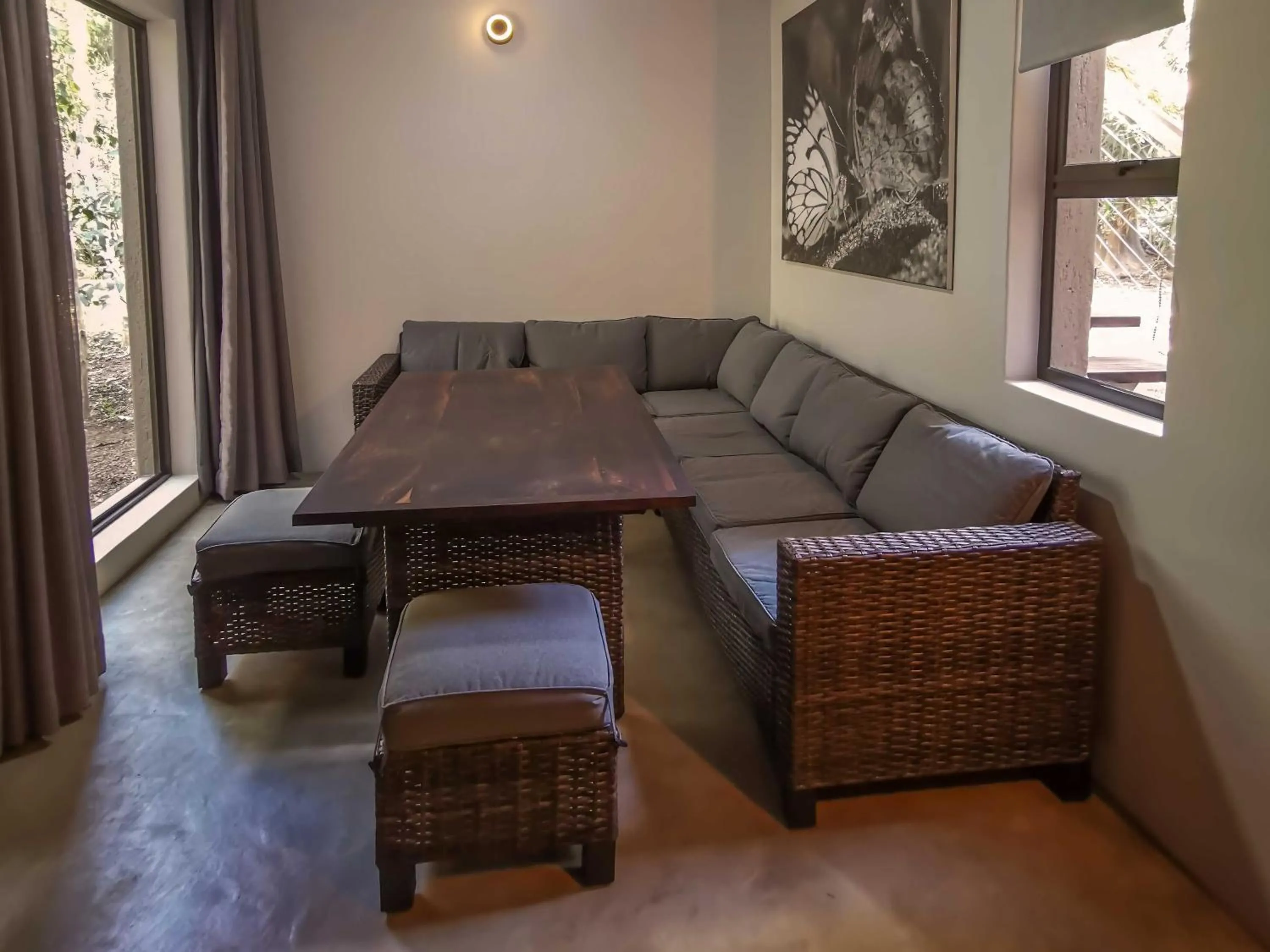 Living room in Kruger Eden Lodge