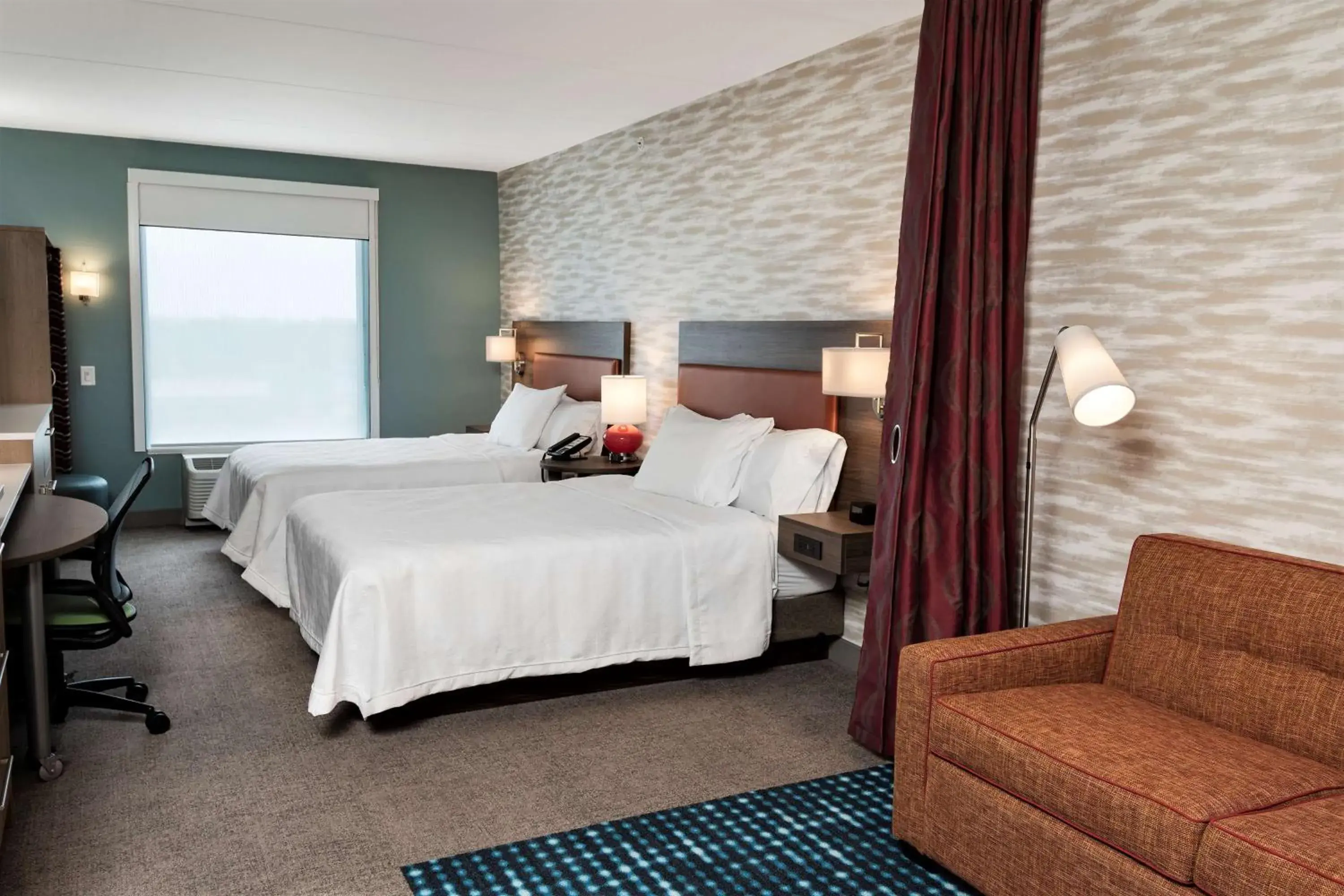 Bedroom, Bed in Home2 Suites By Hilton Roswell, Ga Bedroom, Bed in Home2 Suites By Hilton Roswell, Ga