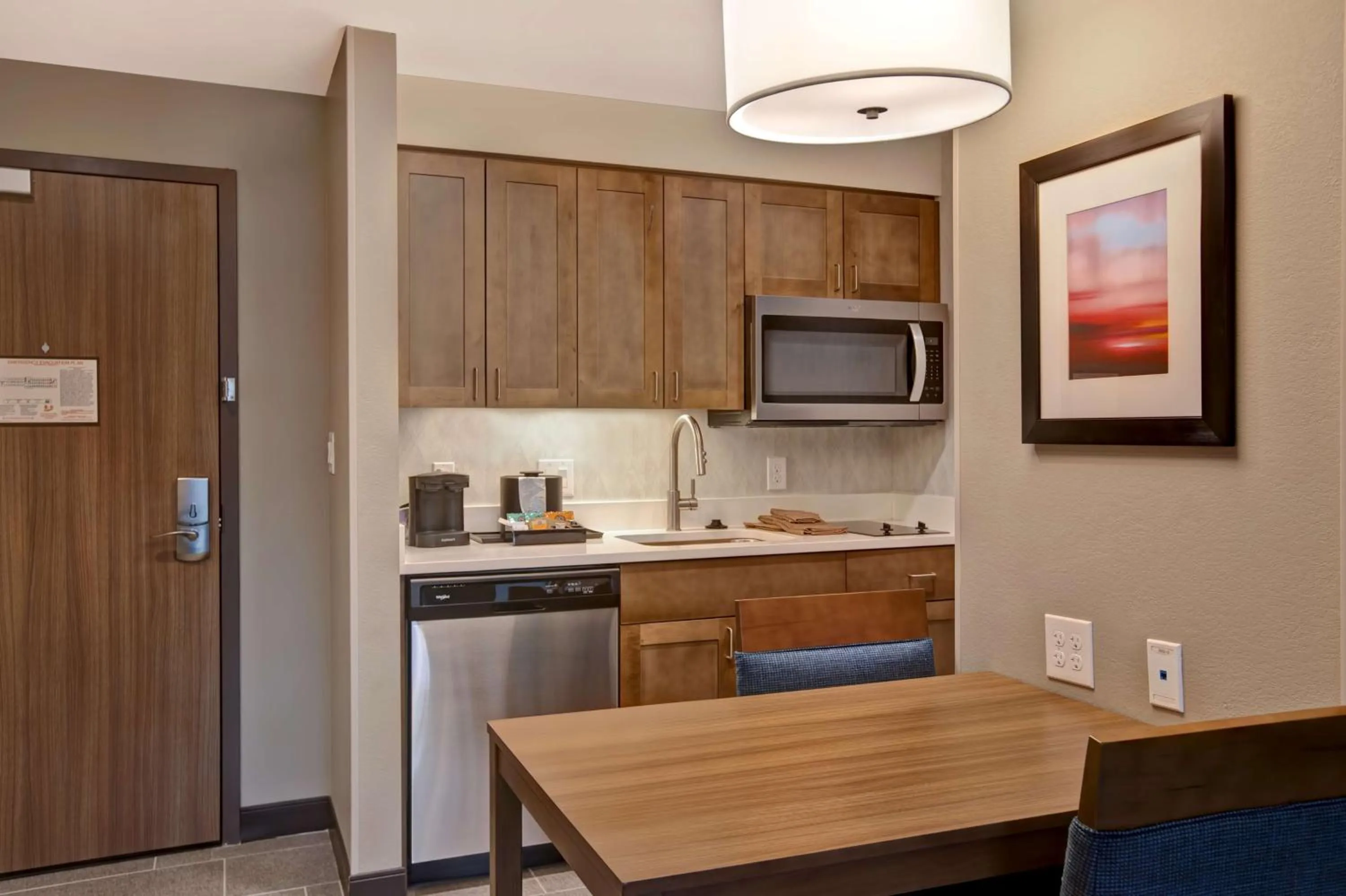 Kitchen or kitchenette in Homewood Suites By Hilton Summerville