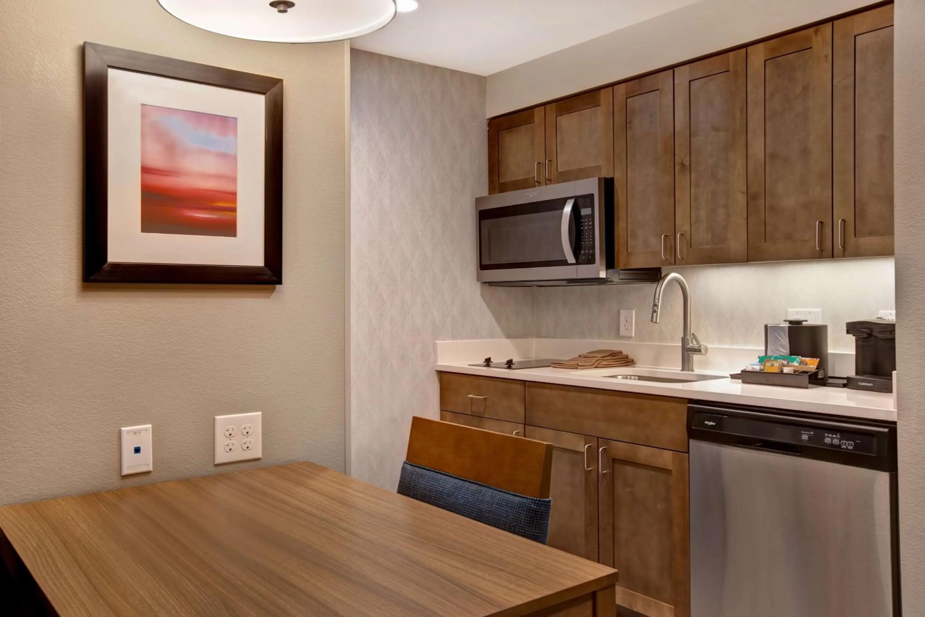 Kitchen or kitchenette in Homewood Suites By Hilton Summerville
