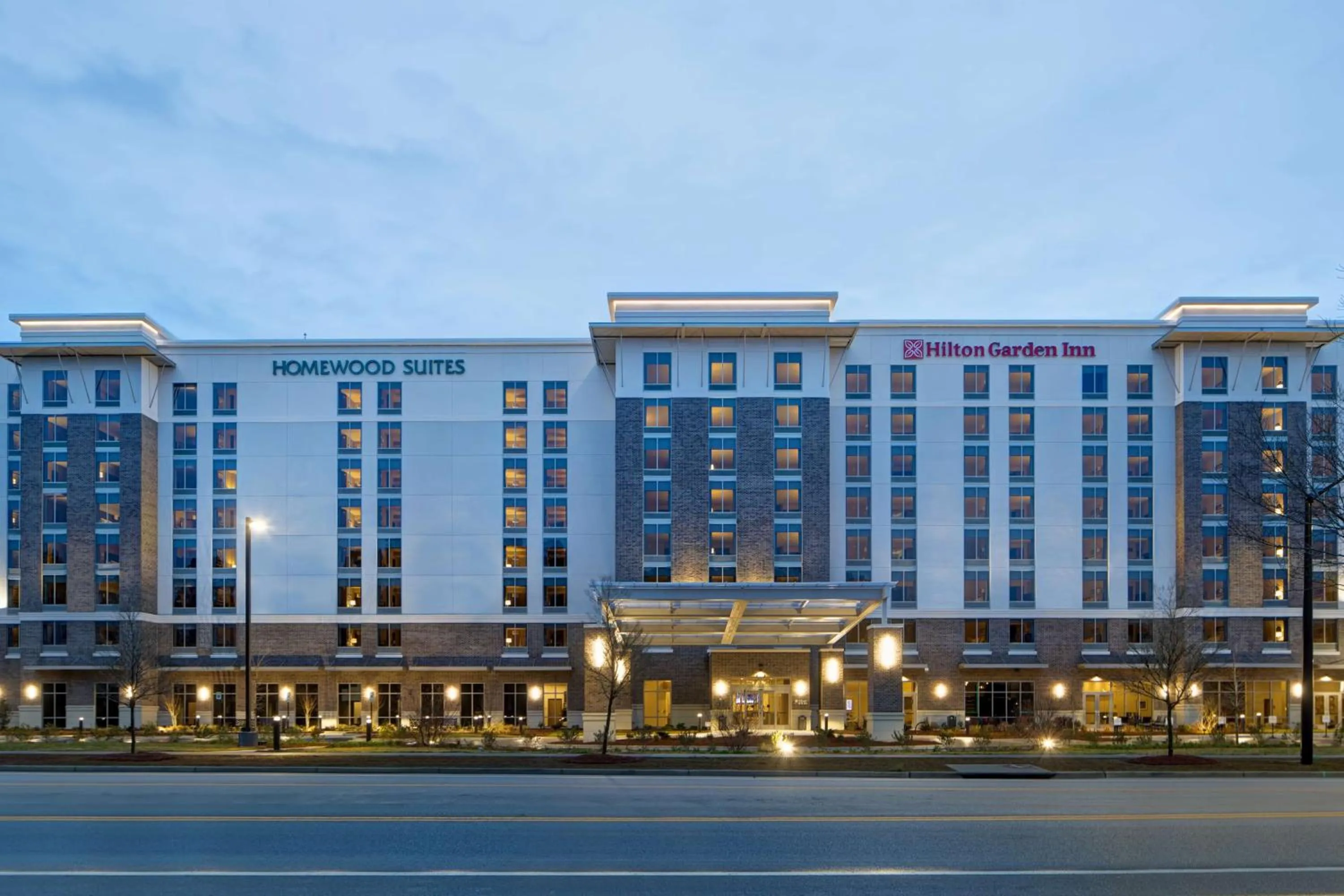 Property building in Homewood Suites By Hilton Summerville