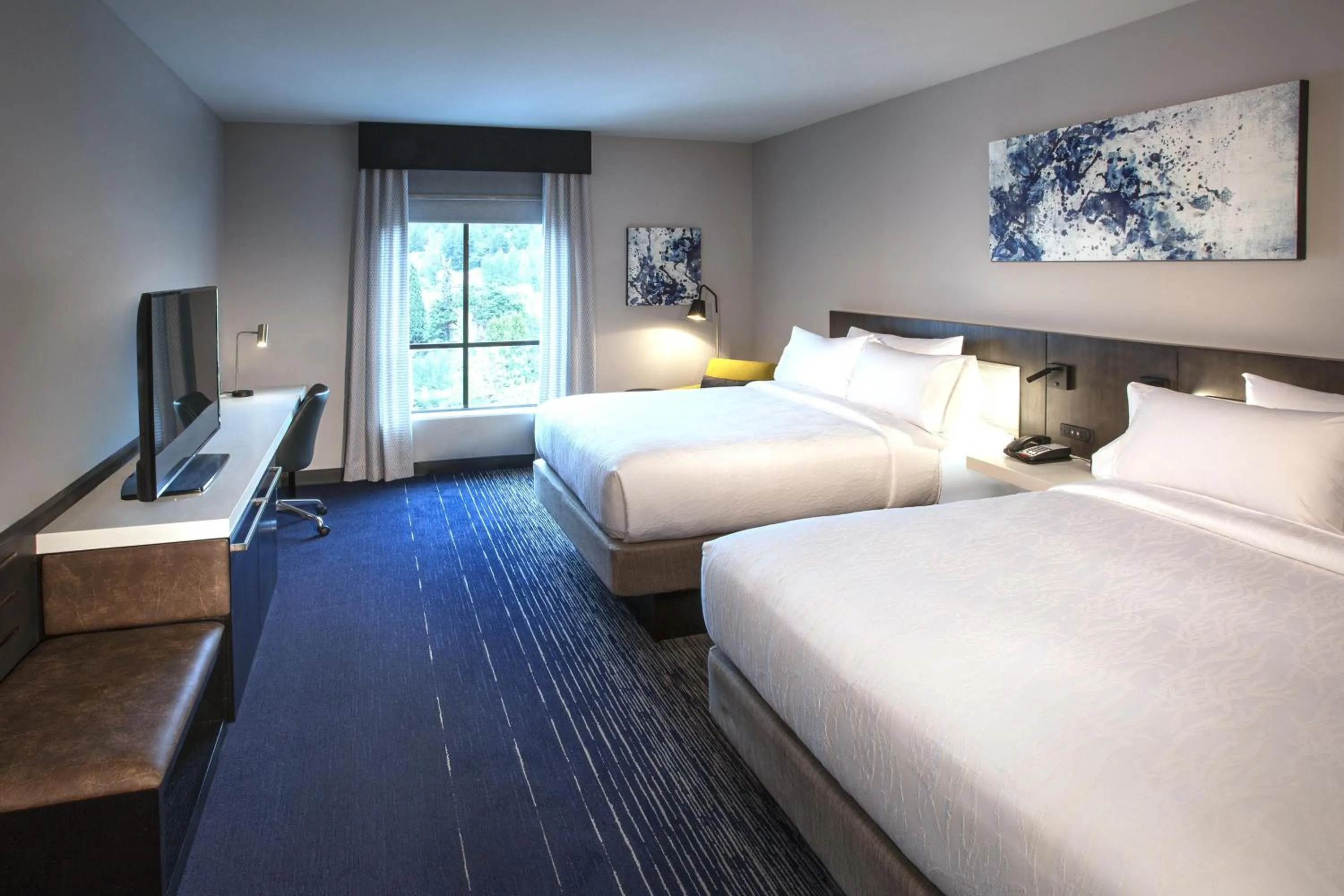 Bed in Hilton Garden Inn Redmond WA