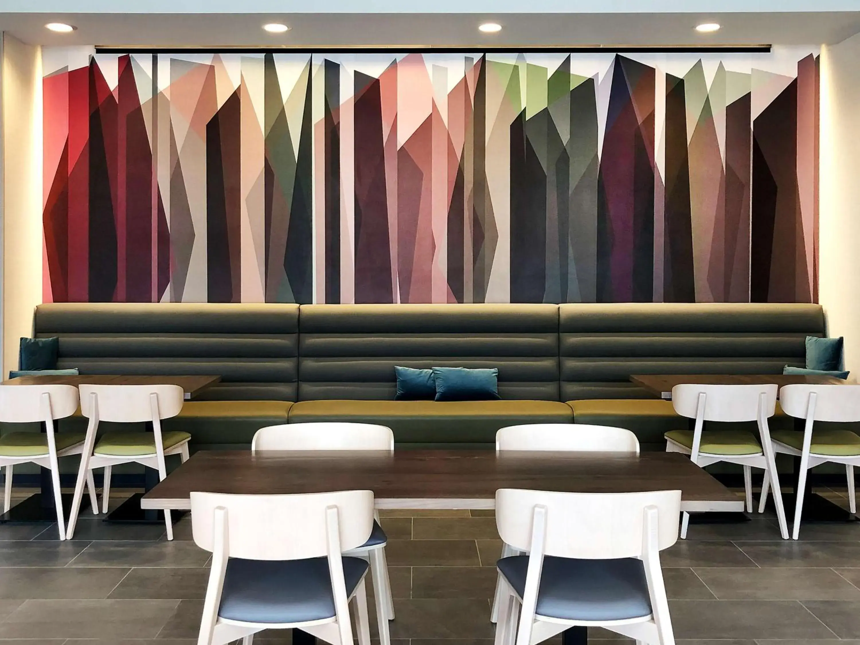 Restaurant/places to eat in Hilton Garden Inn Redmond WA Restaurant/places to eat in Hilton Garden Inn Redmond WA