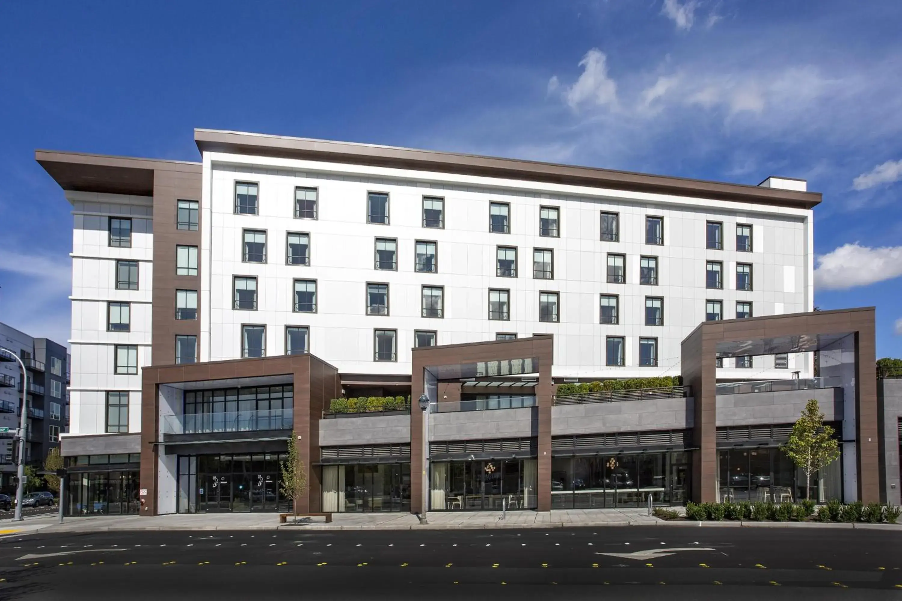 Property building in Hilton Garden Inn Redmond WA Property building in Hilton Garden Inn Redmond WA