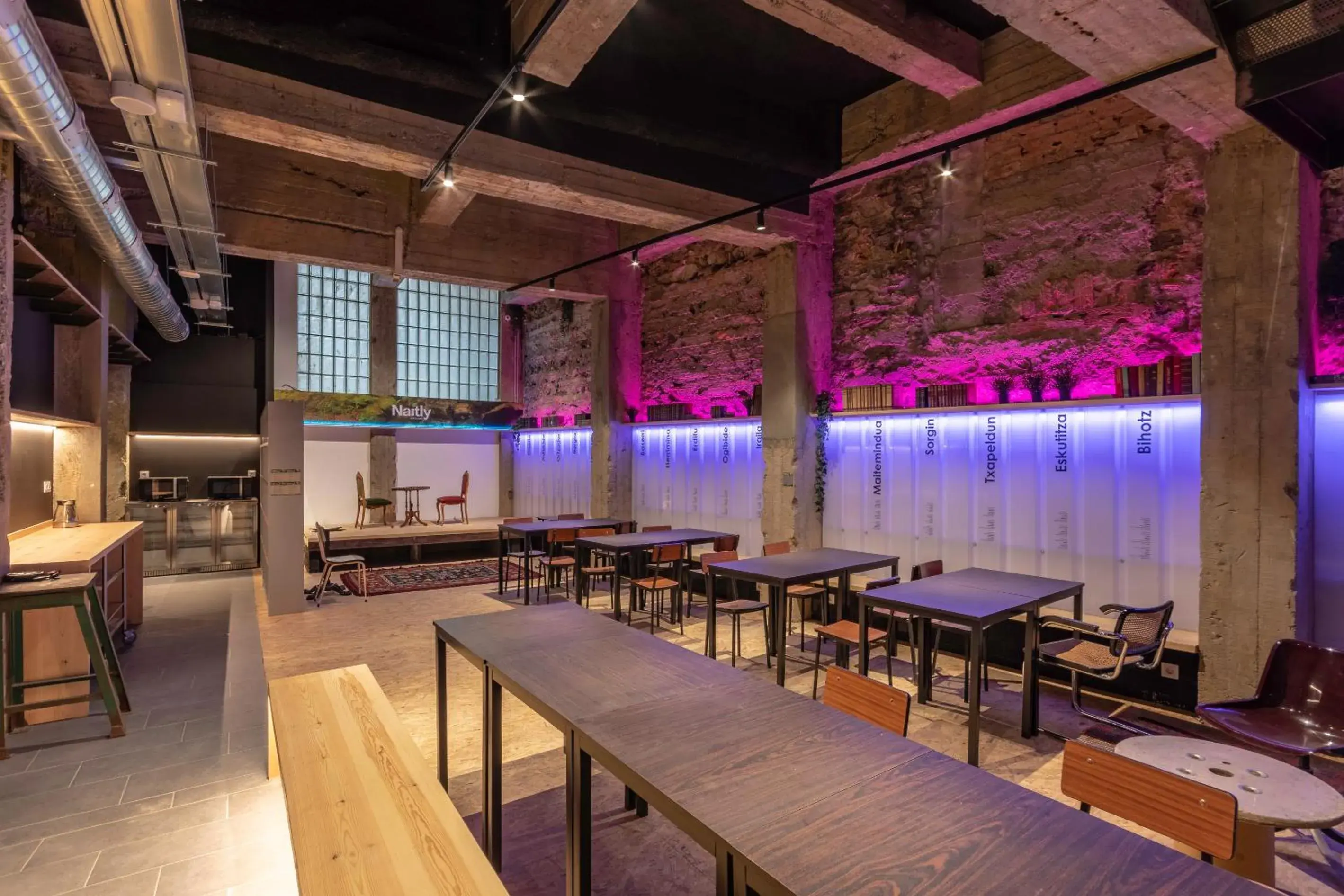 Restaurant/places to eat in Ekoos Hostel, Bilbao Eko Hostel Restaurant/places to eat in Ekoos Hostel, Bilbao Eko Hostel