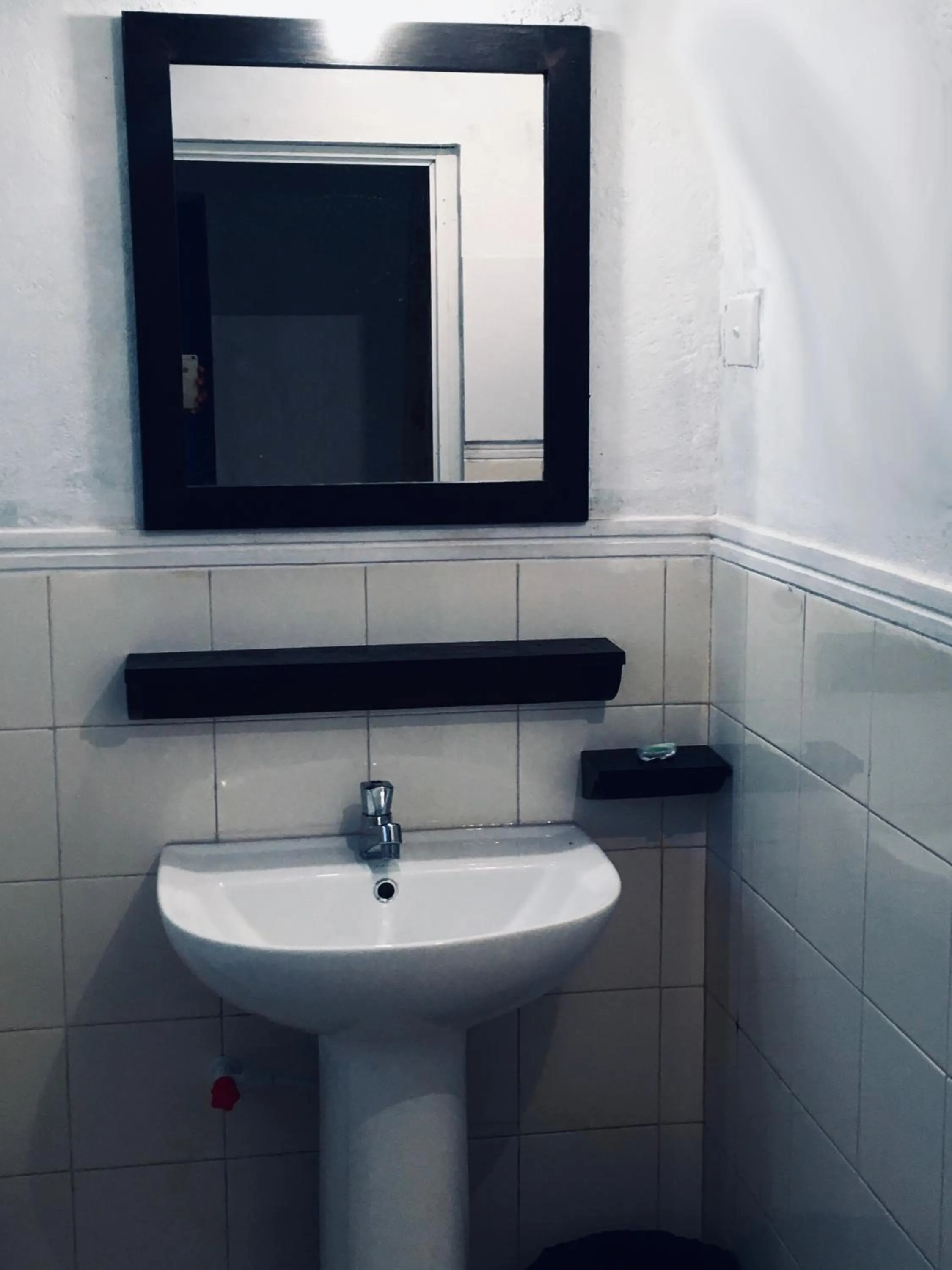 Bathroom in Hiriketiya Orchid Villa