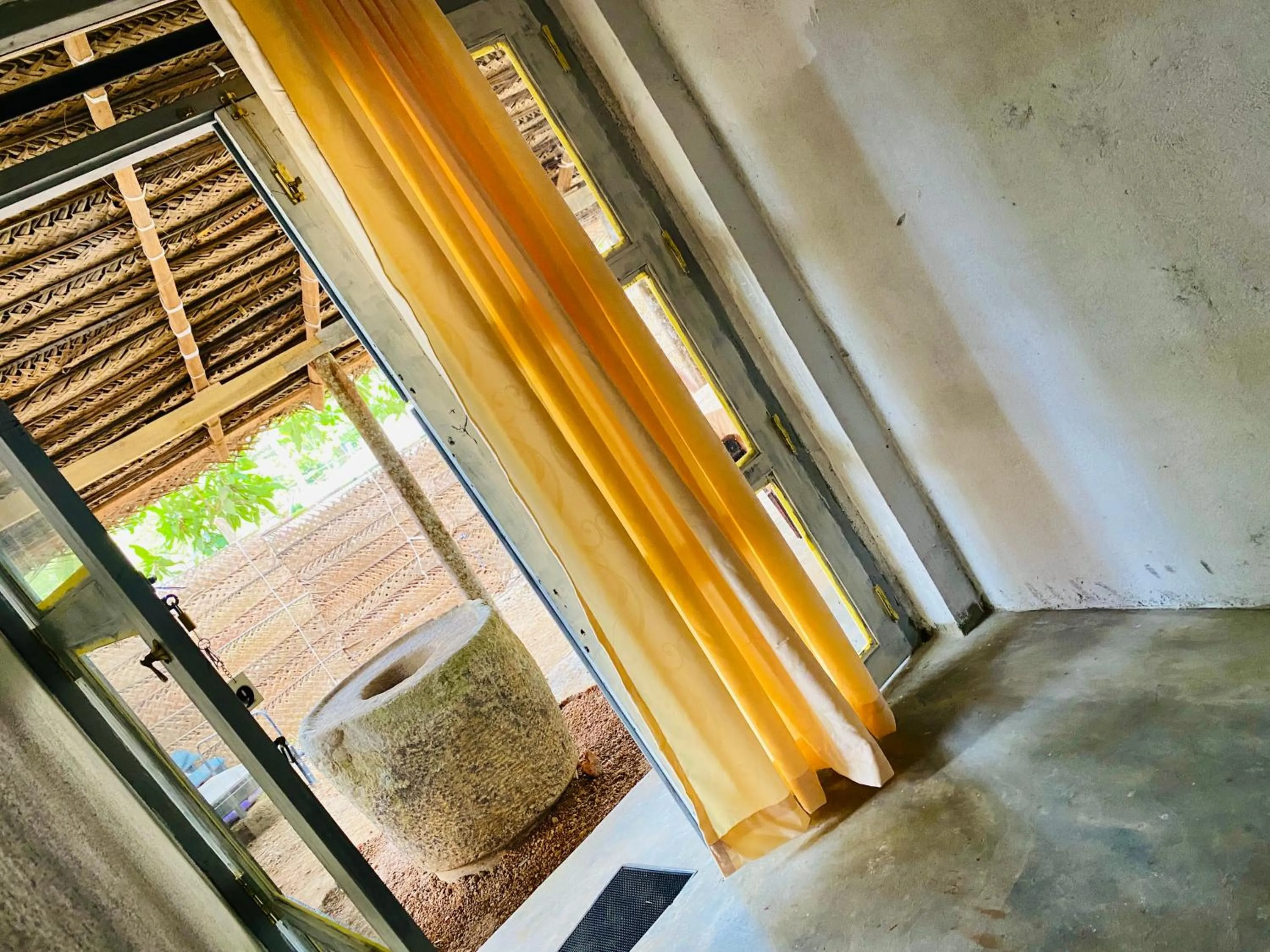 Facade/entrance in Hiriketiya Orchid Villa