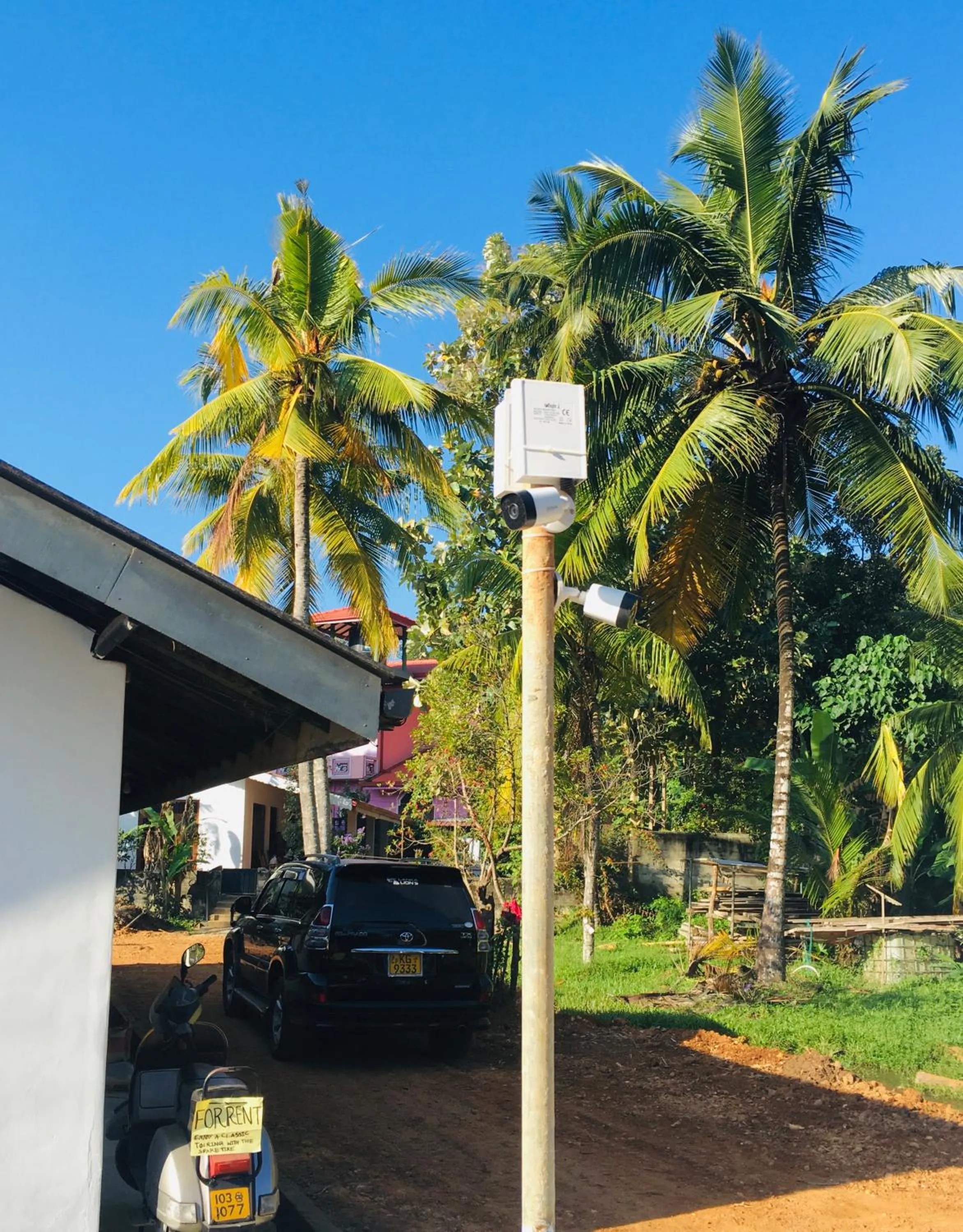 Garden in Hiriketiya Orchid Villa