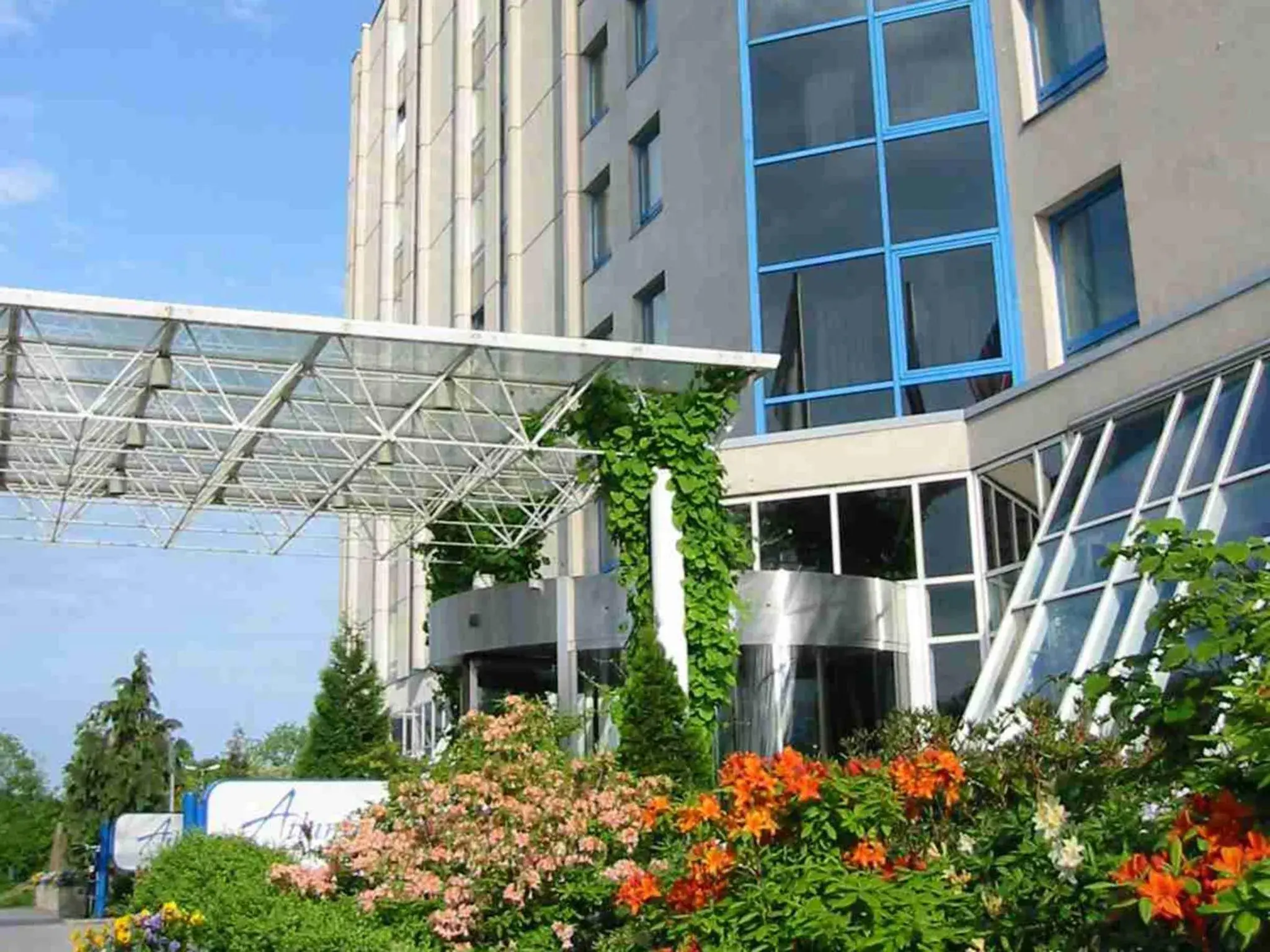 Facade/entrance in Atlanta Hotel Leipzig Facade/entrance in Atlanta Hotel Leipzig