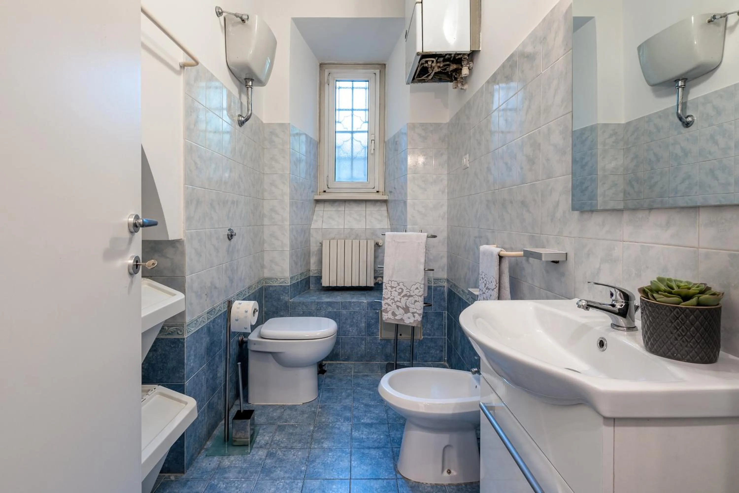 Bathroom in Tour de Rome