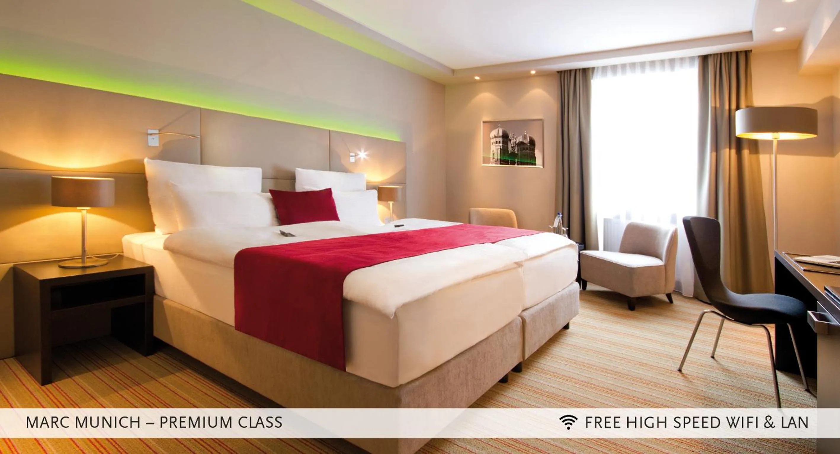 Photo of the whole room, Bed in Marc München