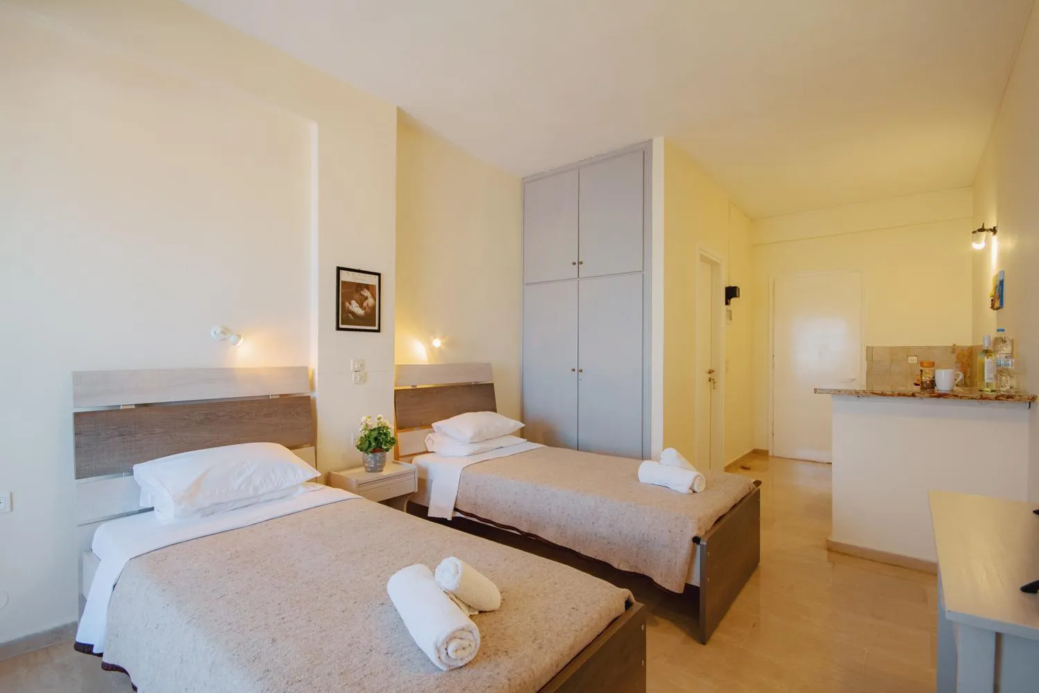 Photo of the whole room in Villa Rosa Apartments