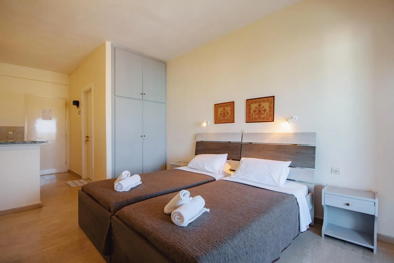 Photo of the whole room in Villa Rosa Apartments