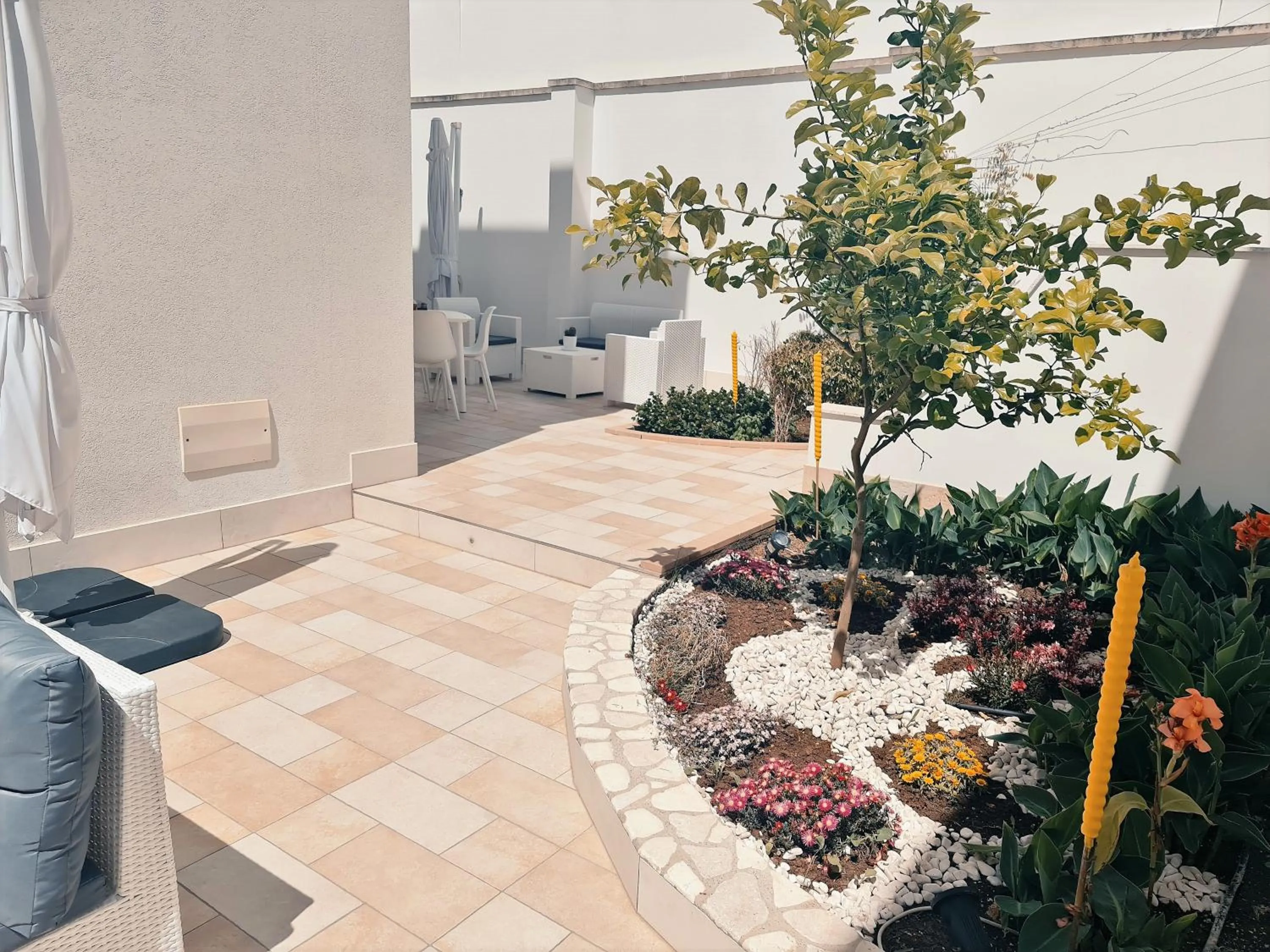 Garden in Kalinifta Rooms Apartment