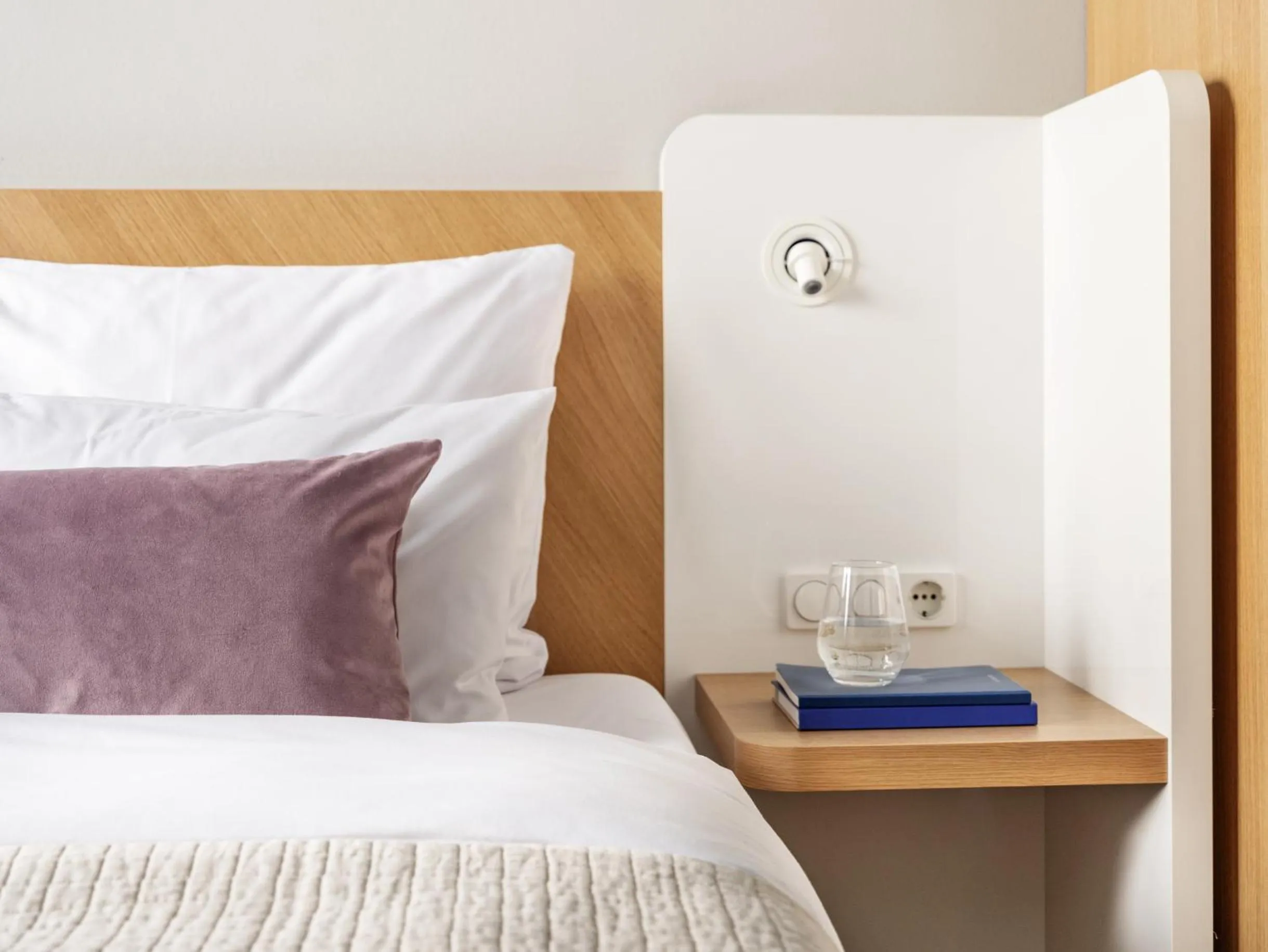 Bedroom, Bed in Numa Berlin Kudamm