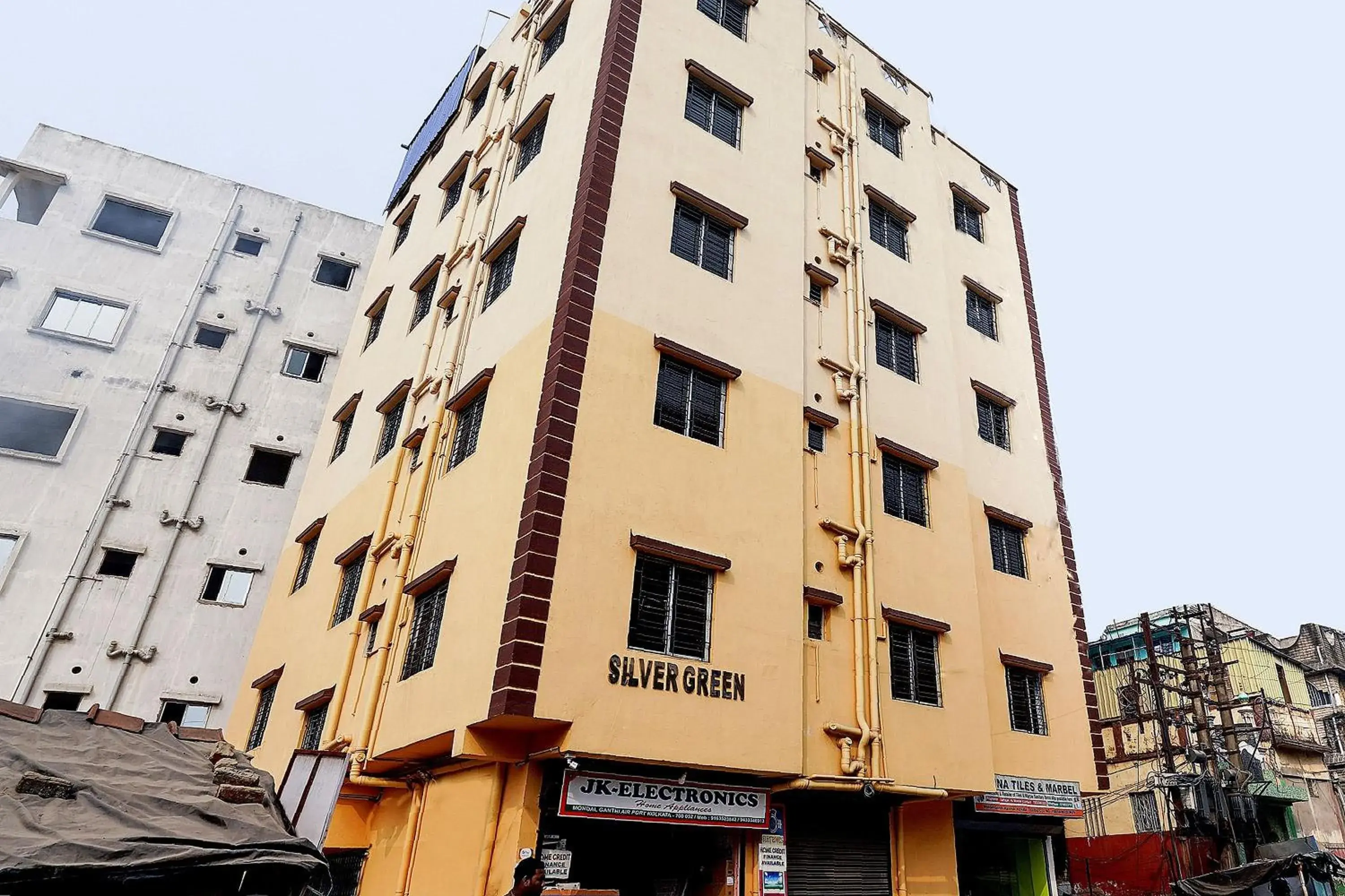 Facade/entrance in SPOT ON Silver Green Facade/entrance in SPOT ON Silver Green