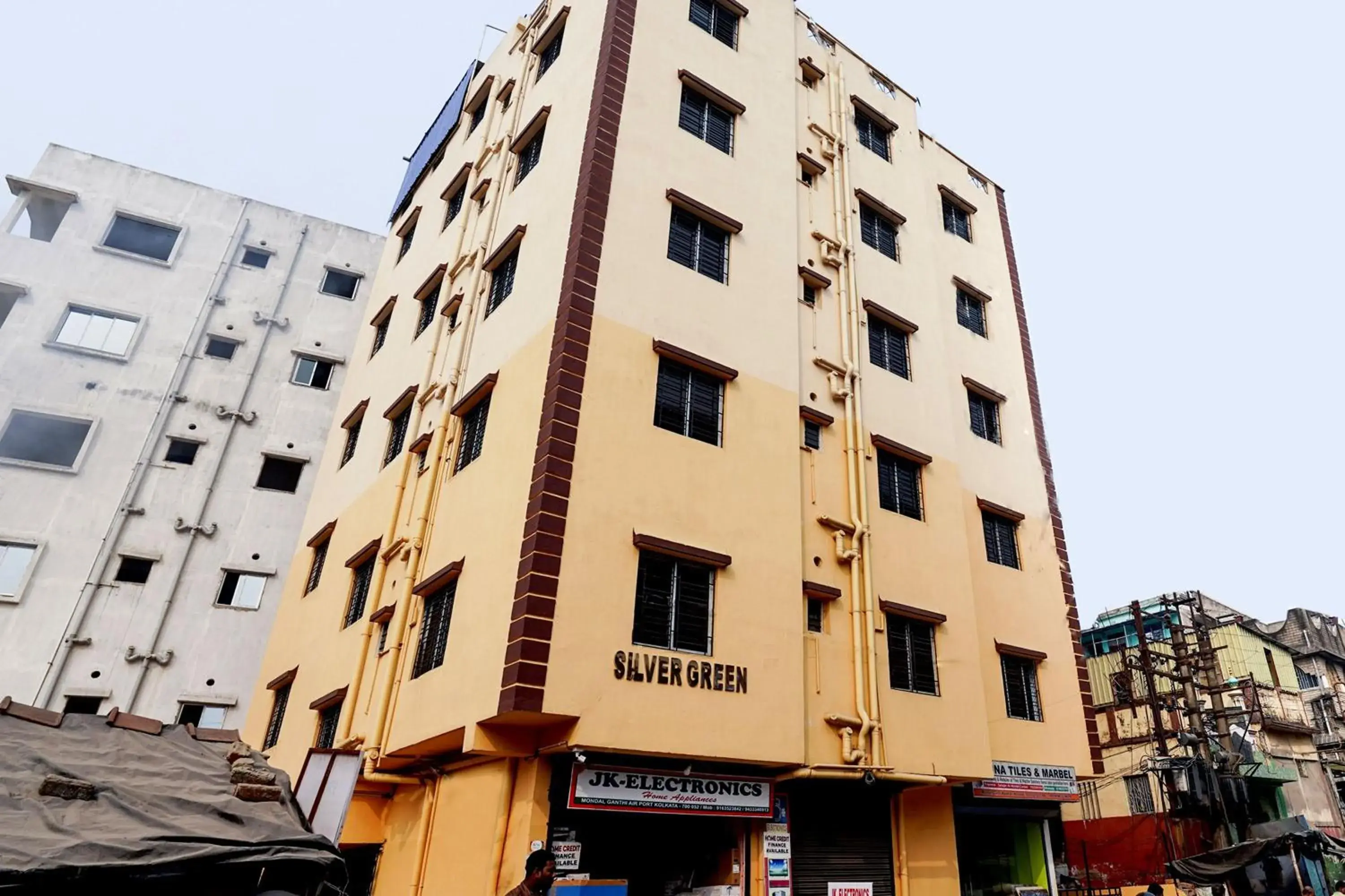 Facade/entrance in SPOT ON Silver Green Facade/entrance in SPOT ON Silver Green