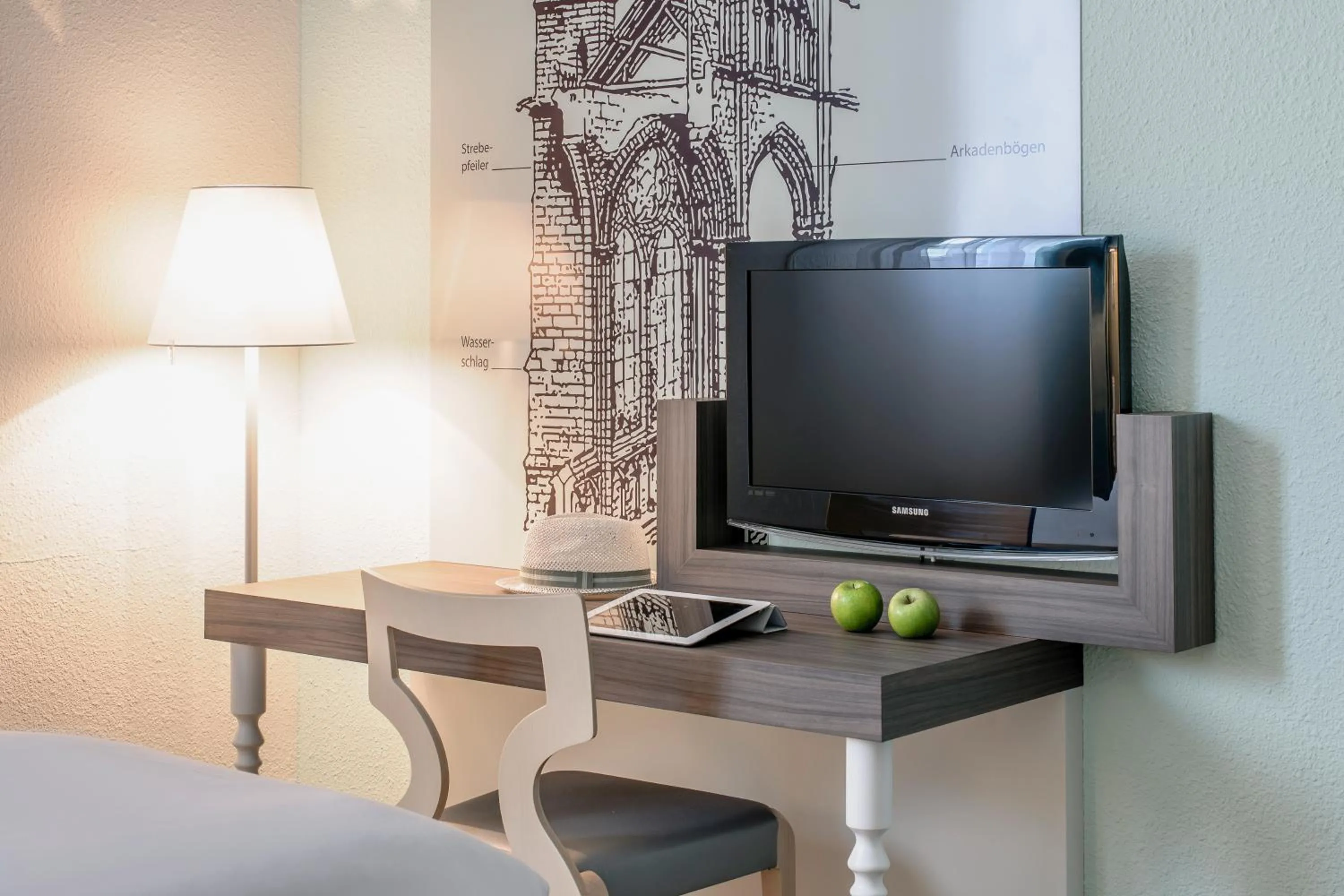 TV and multimedia in ibis Styles Speyer