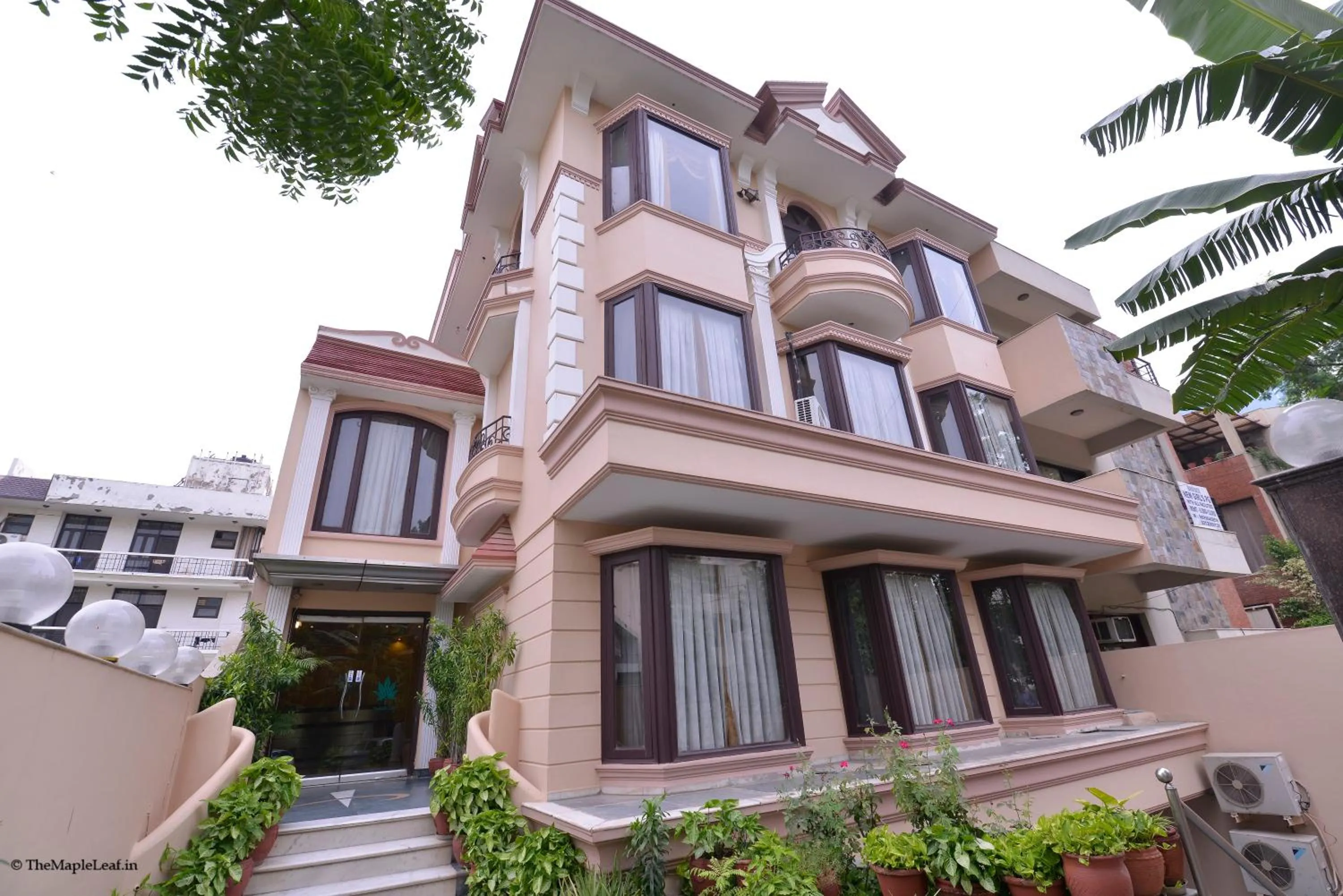 Facade/entrance in The Maple Leaf @ DLF Cyber City