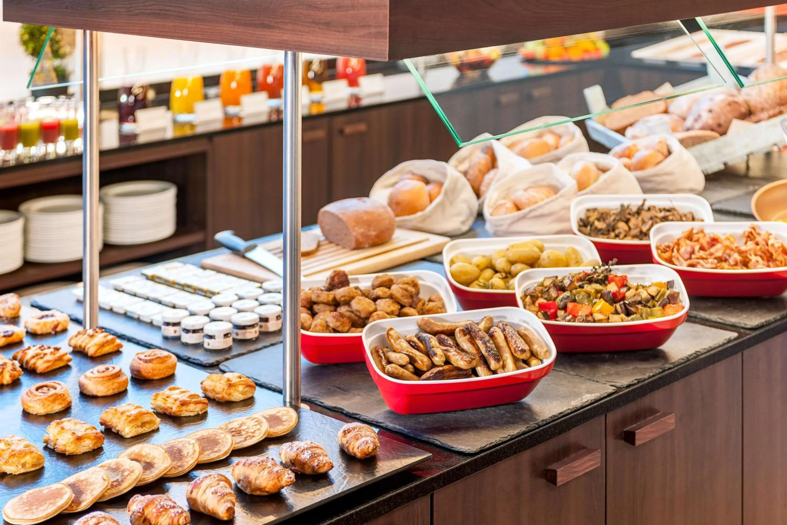 Breakfast in NH Collection Köln Mediapark