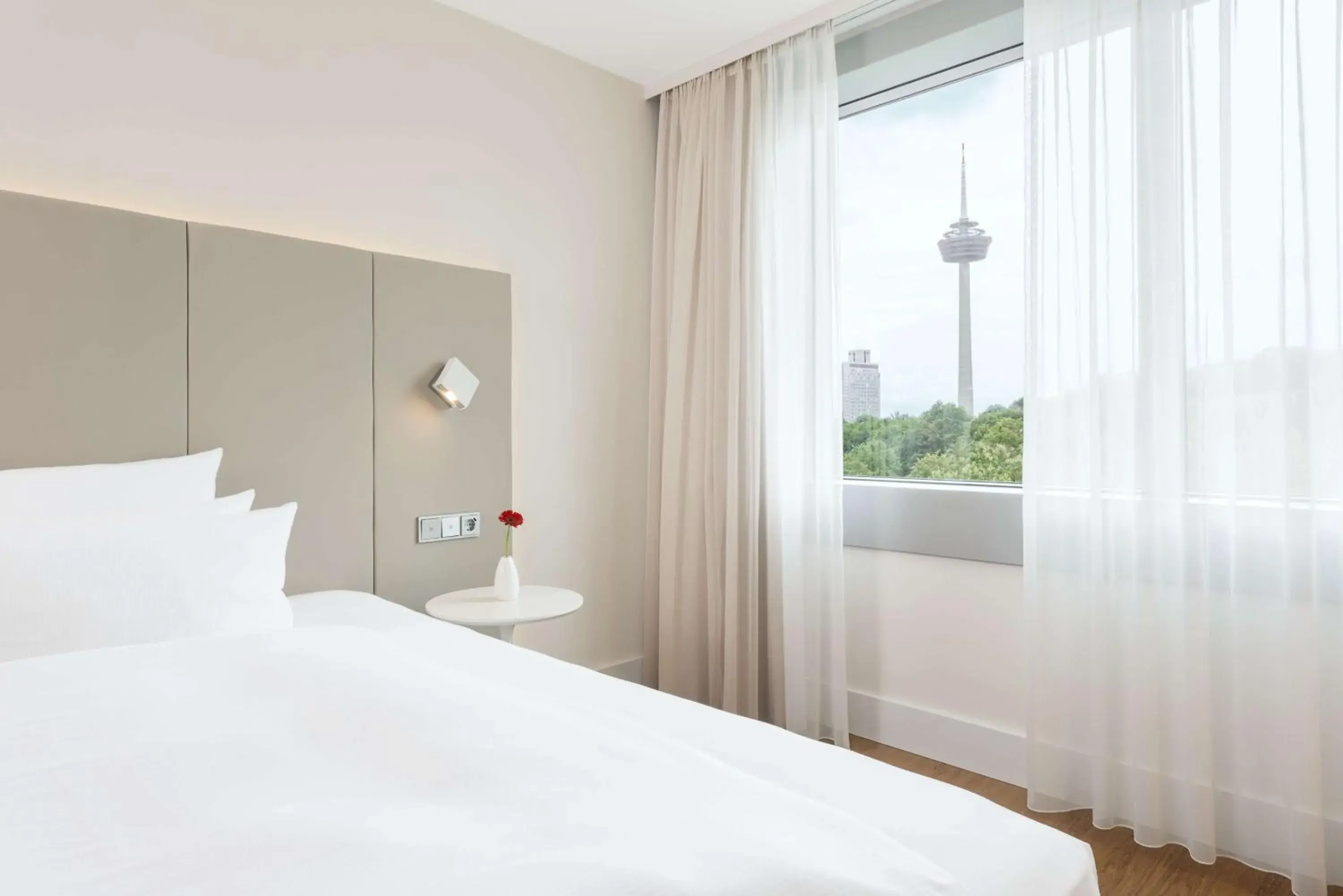 Bedroom, Bed in NH Collection Köln Mediapark Bedroom, Bed in NH Collection Köln Mediapark