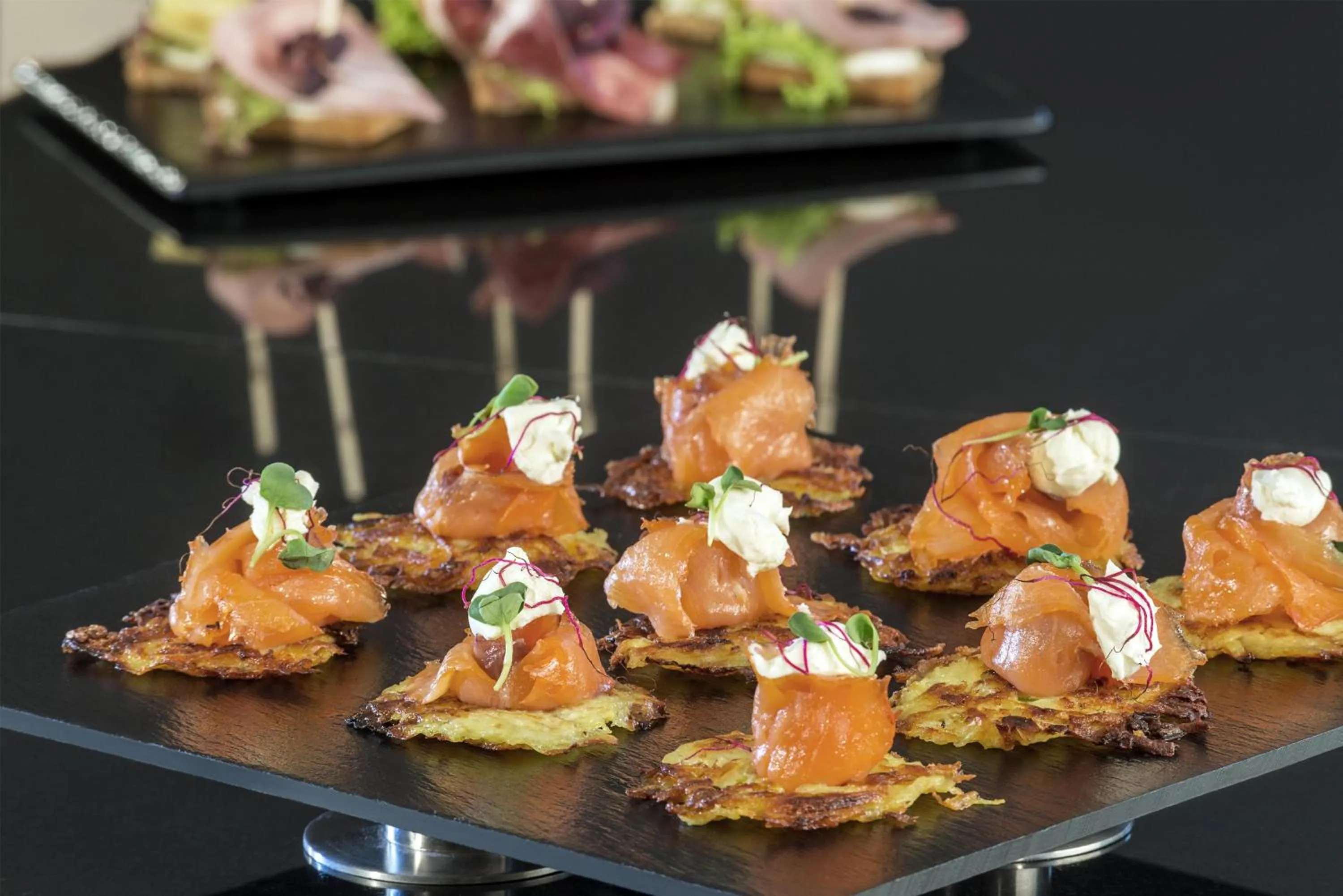 Food and drinks in NH Collection Köln Mediapark