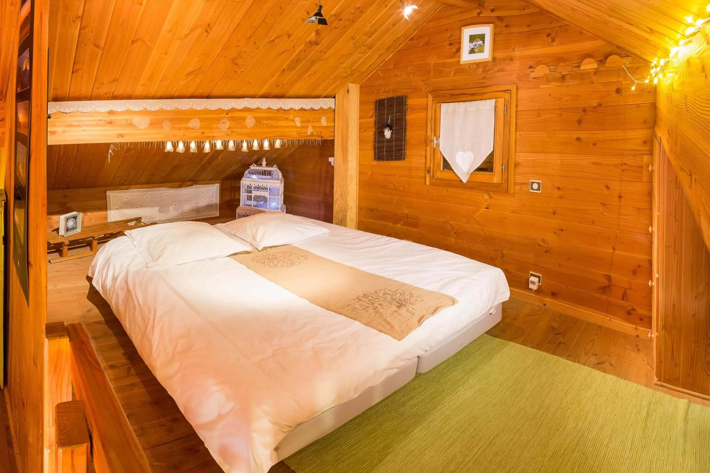 Bedroom, Bed in Chalet Carpe Diem