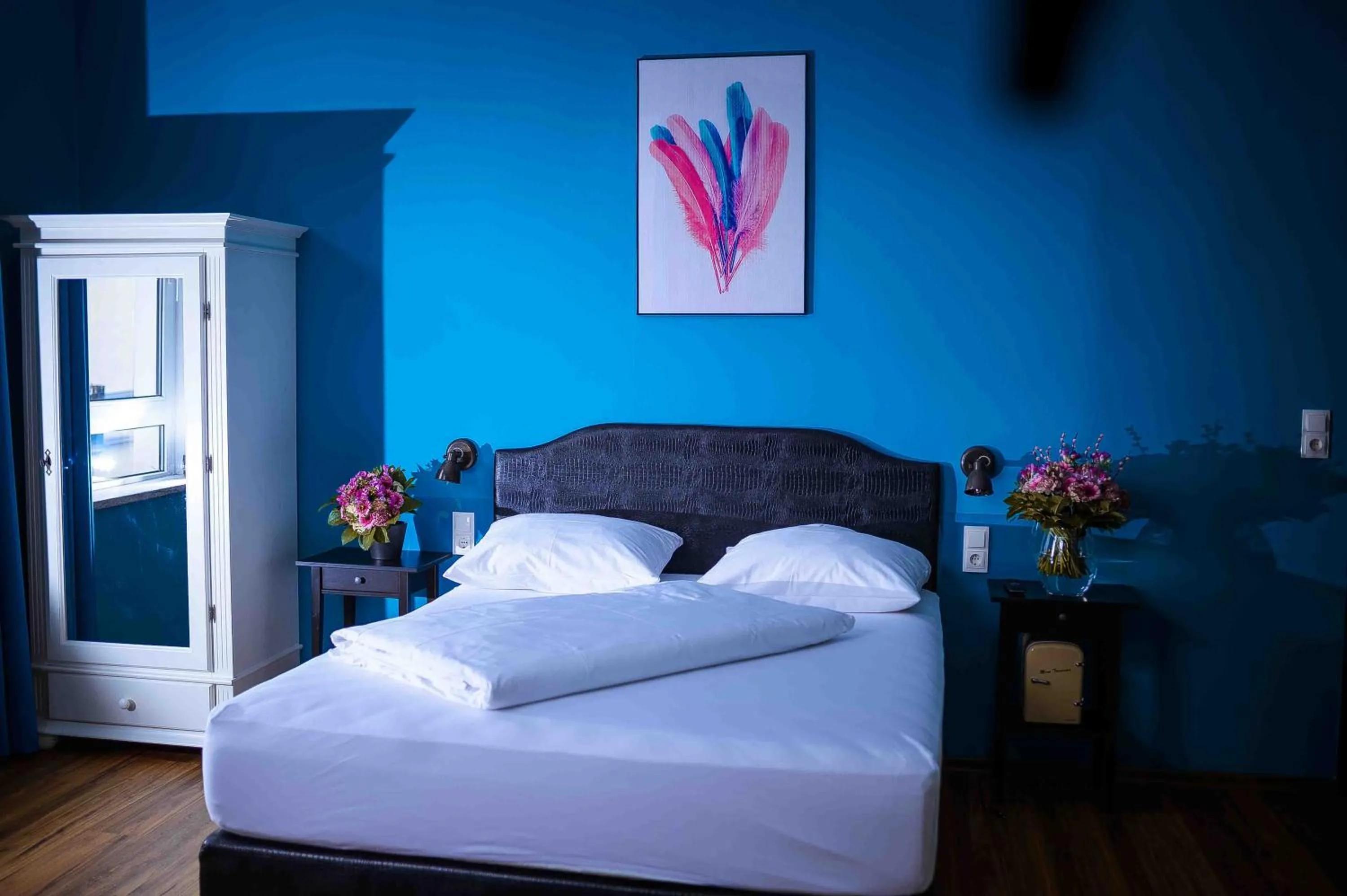 Bed in SmartHotel Mystique Self check-in