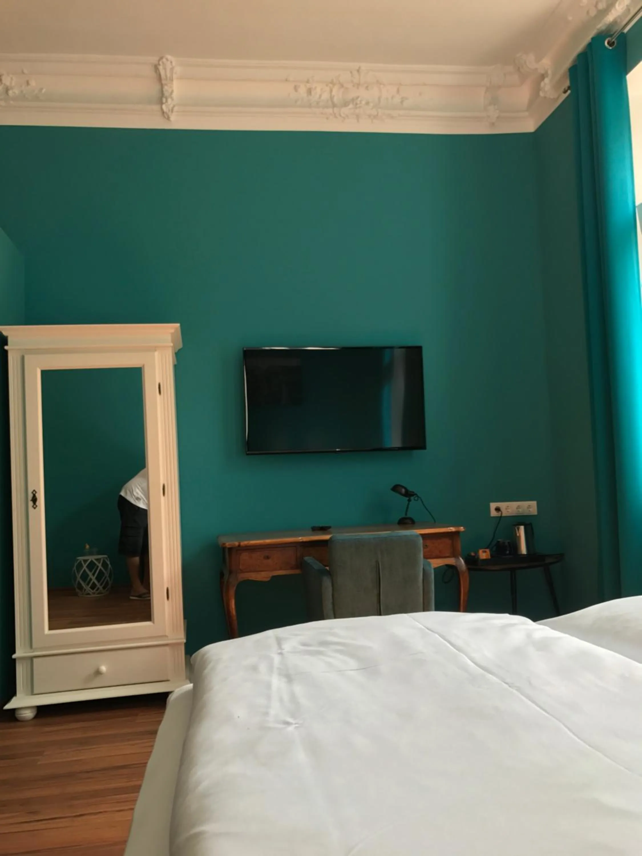 TV and multimedia, Bed in SmartHotel Mystique Self check-in