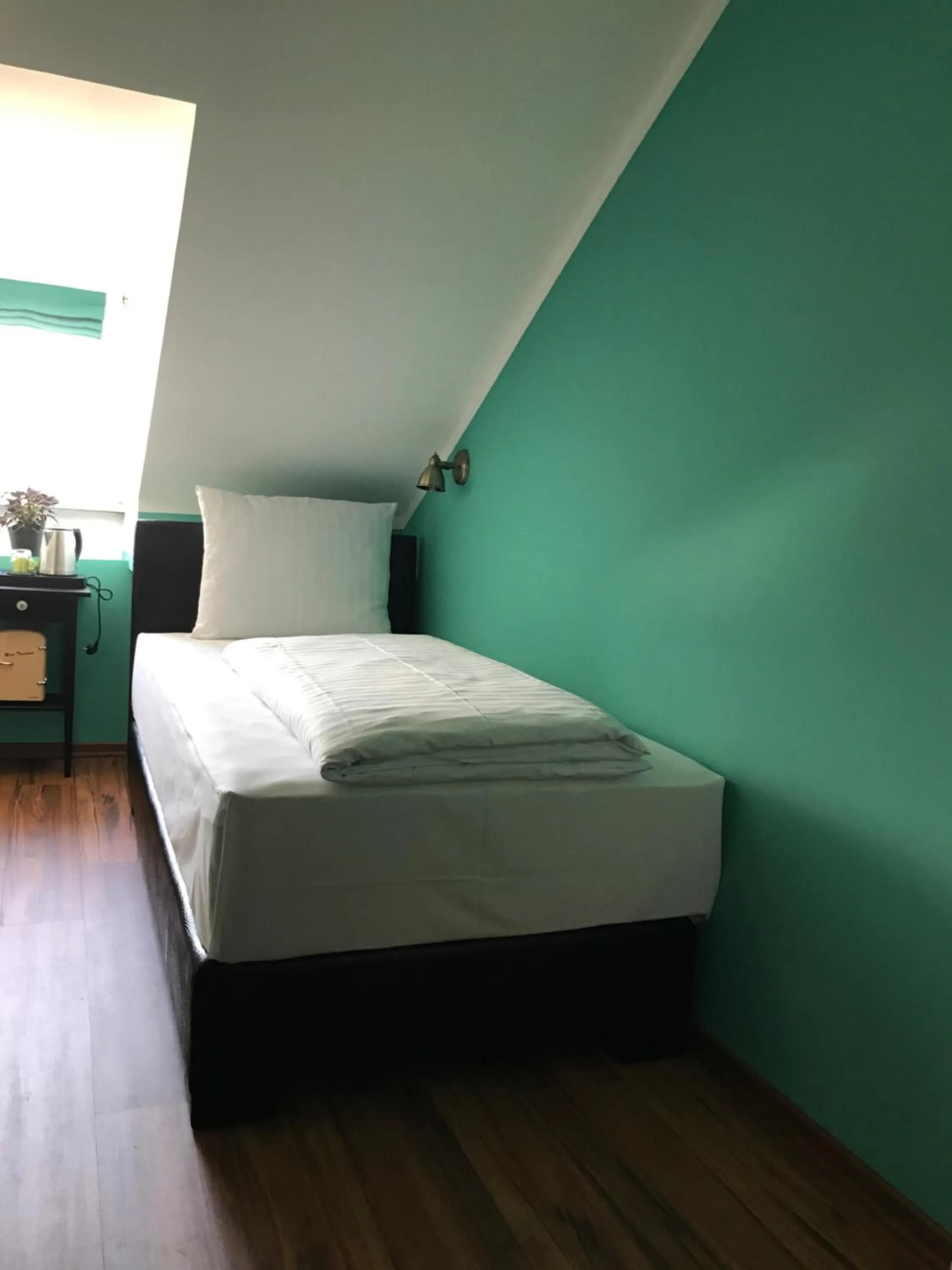 Photo of the whole room, Bed in SmartHotel Mystique Self check-in