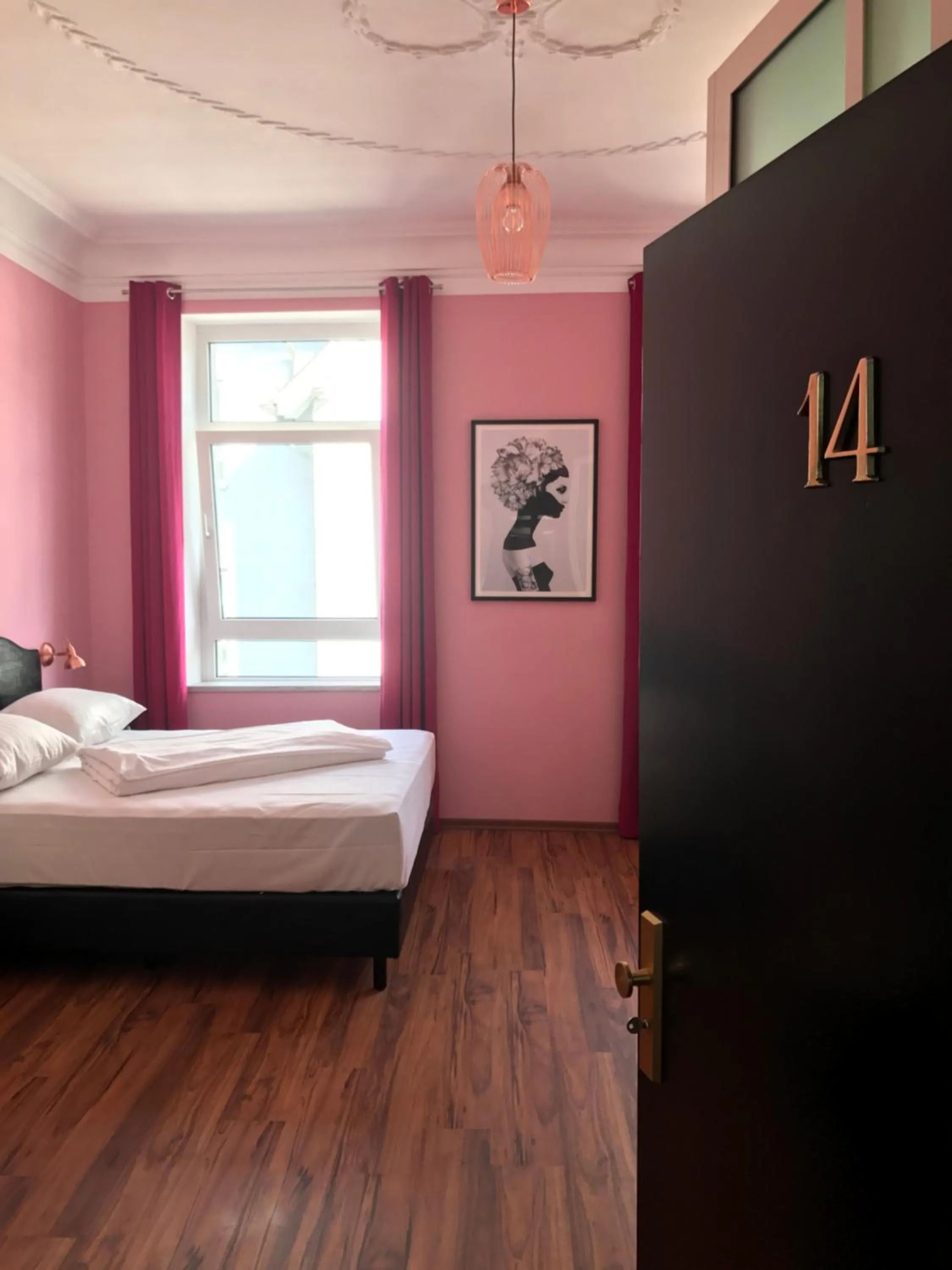 Photo of the whole room, Bed in SmartHotel Mystique Self check-in