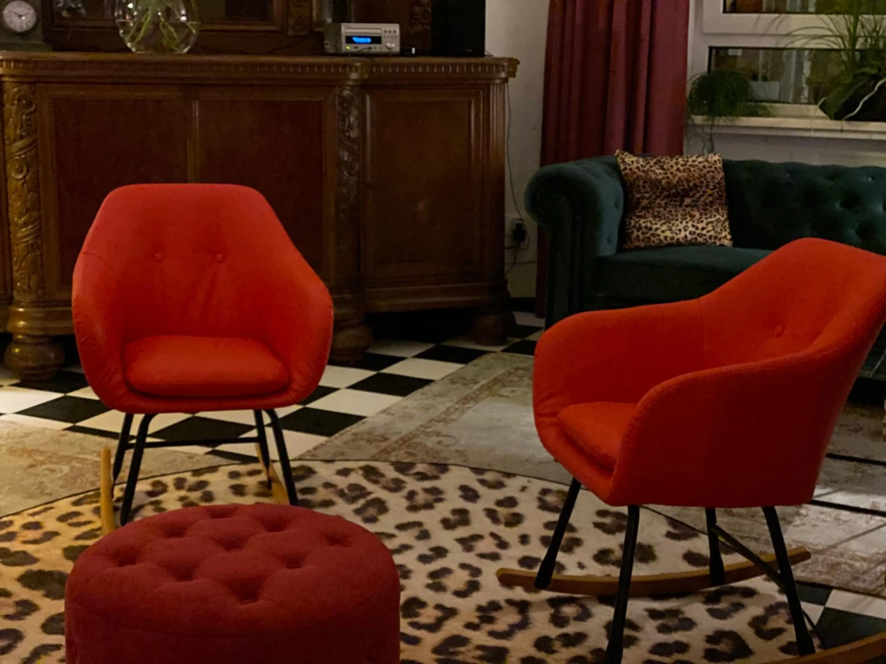 Lounge or bar in SmartHotel Mystique Self check-in