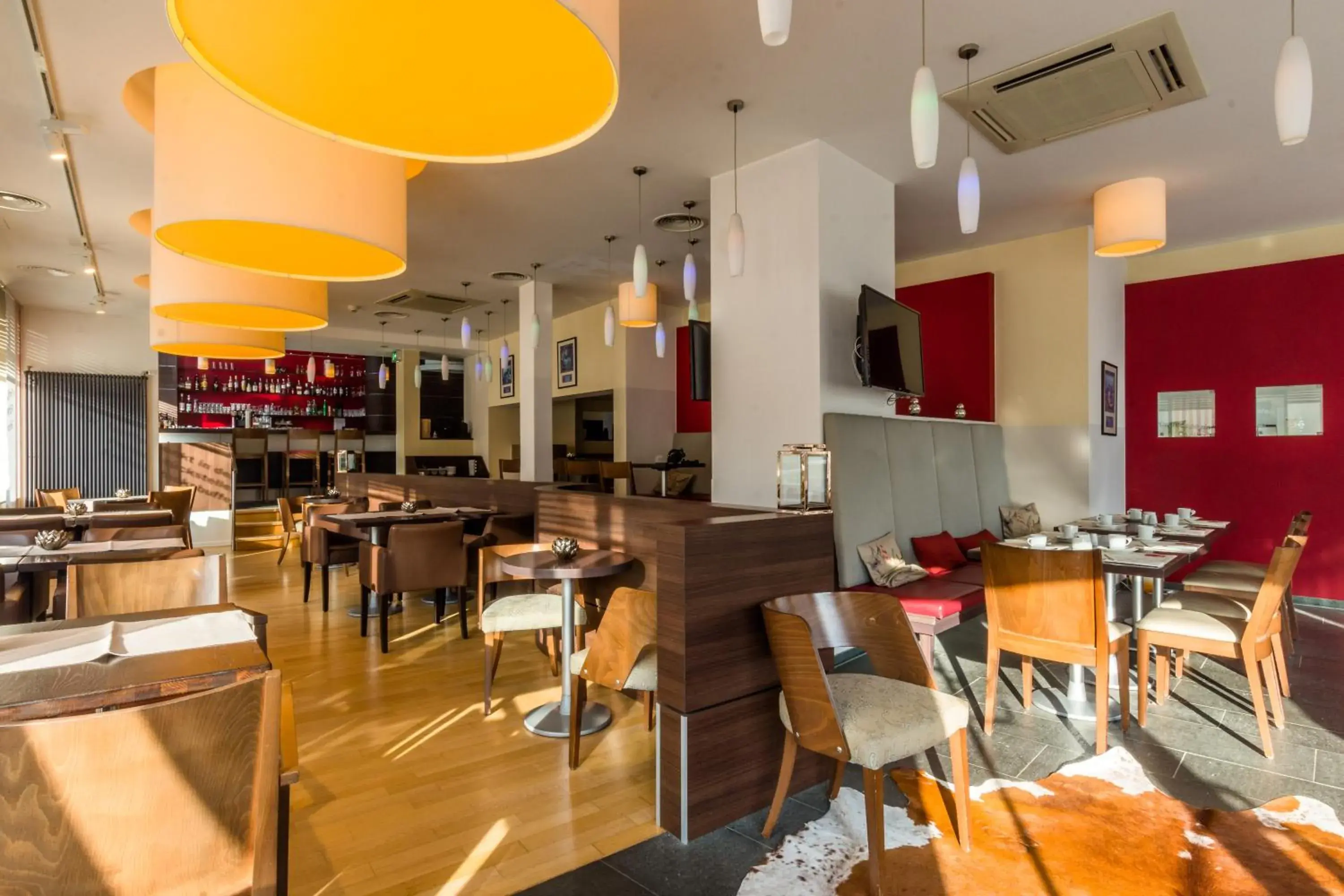 Lounge or bar in Hotel Esplanade Dortmund Lounge or bar in Hotel Esplanade Dortmund